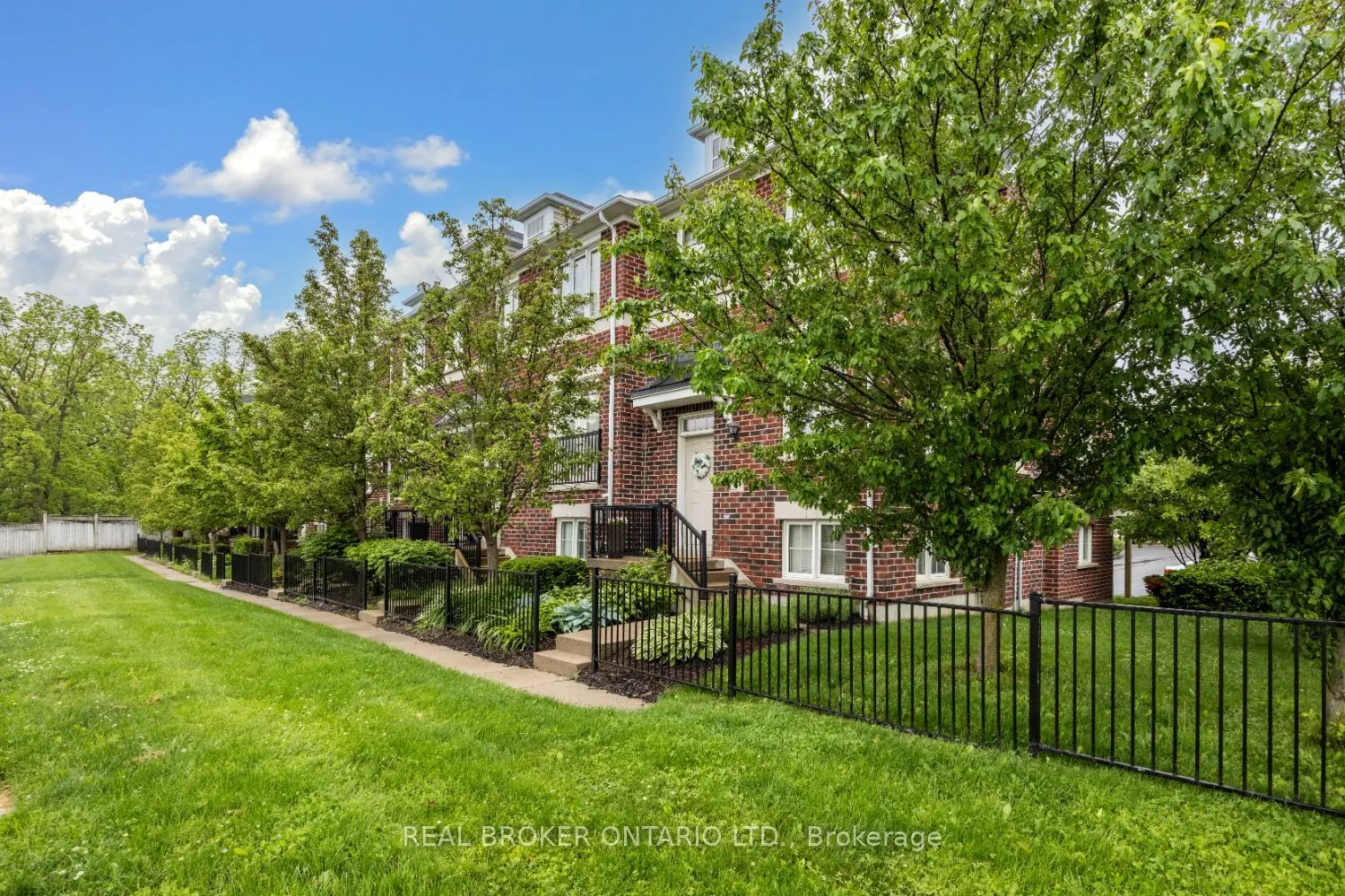 571 Longworth Avenue, #9