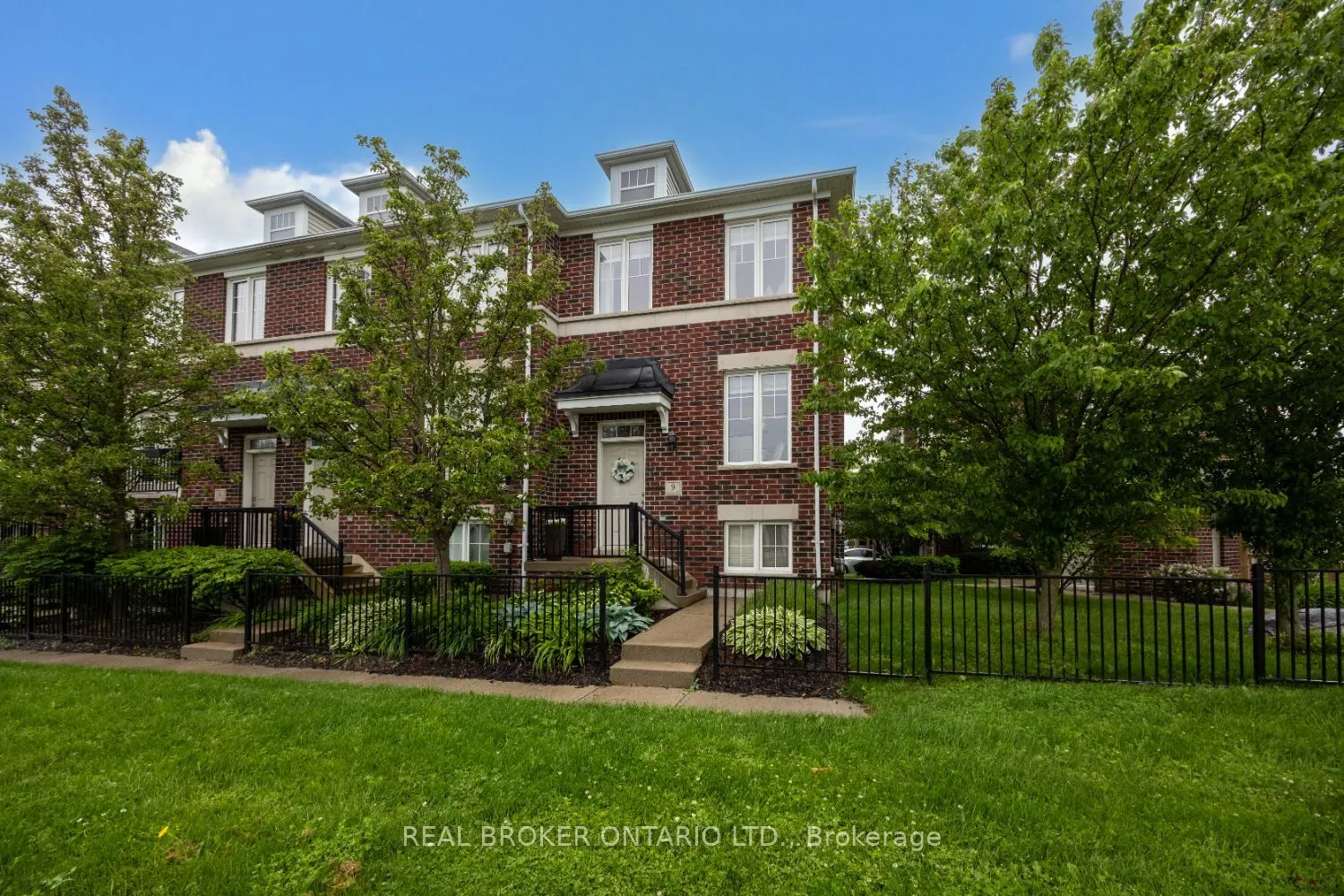 571 Longworth Avenue, #9