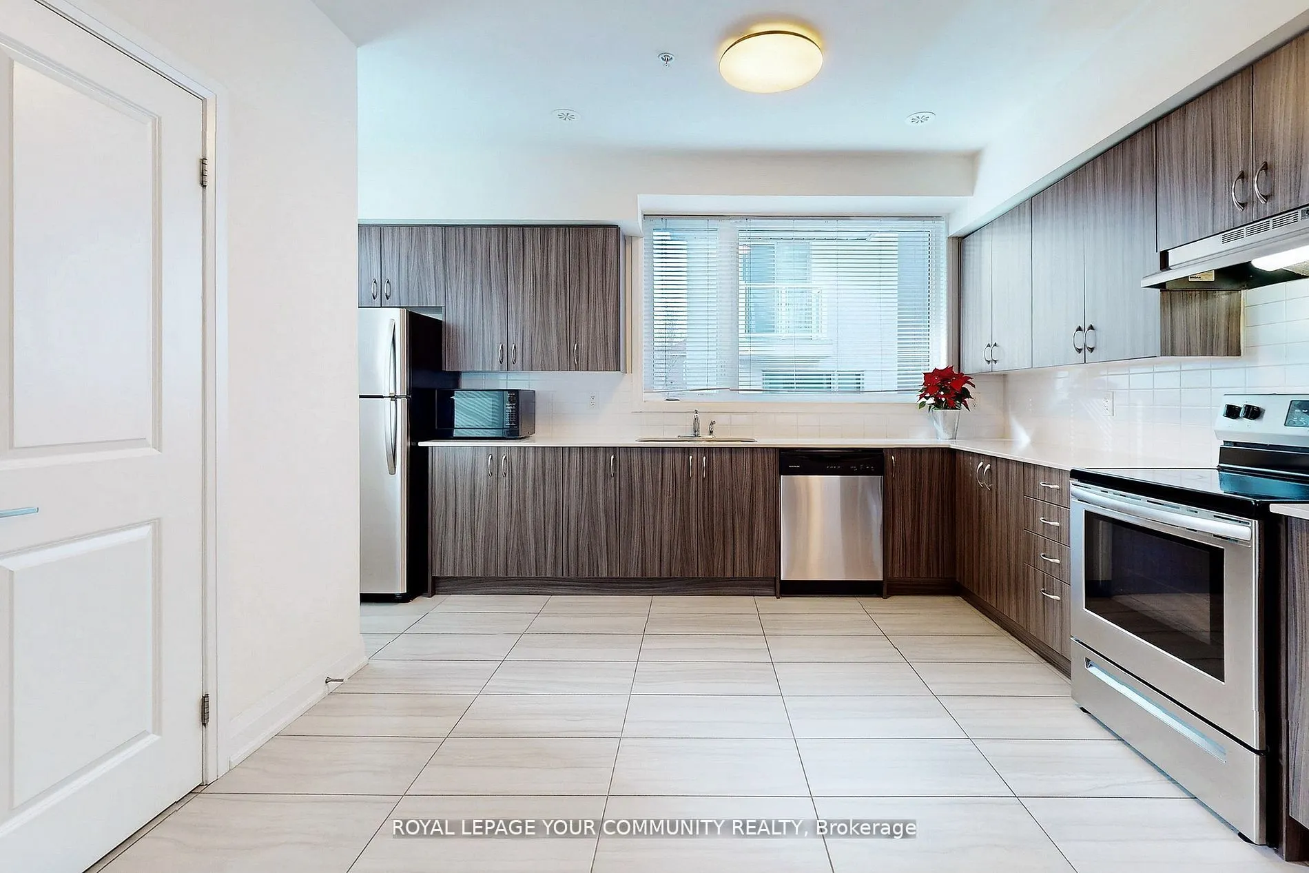 1870 Altona Road, #9