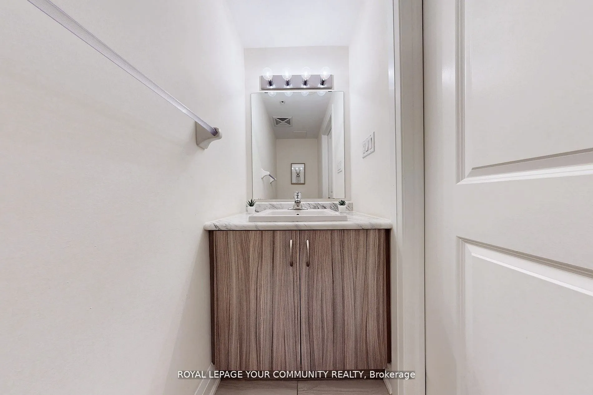 1870 Altona Road, #9