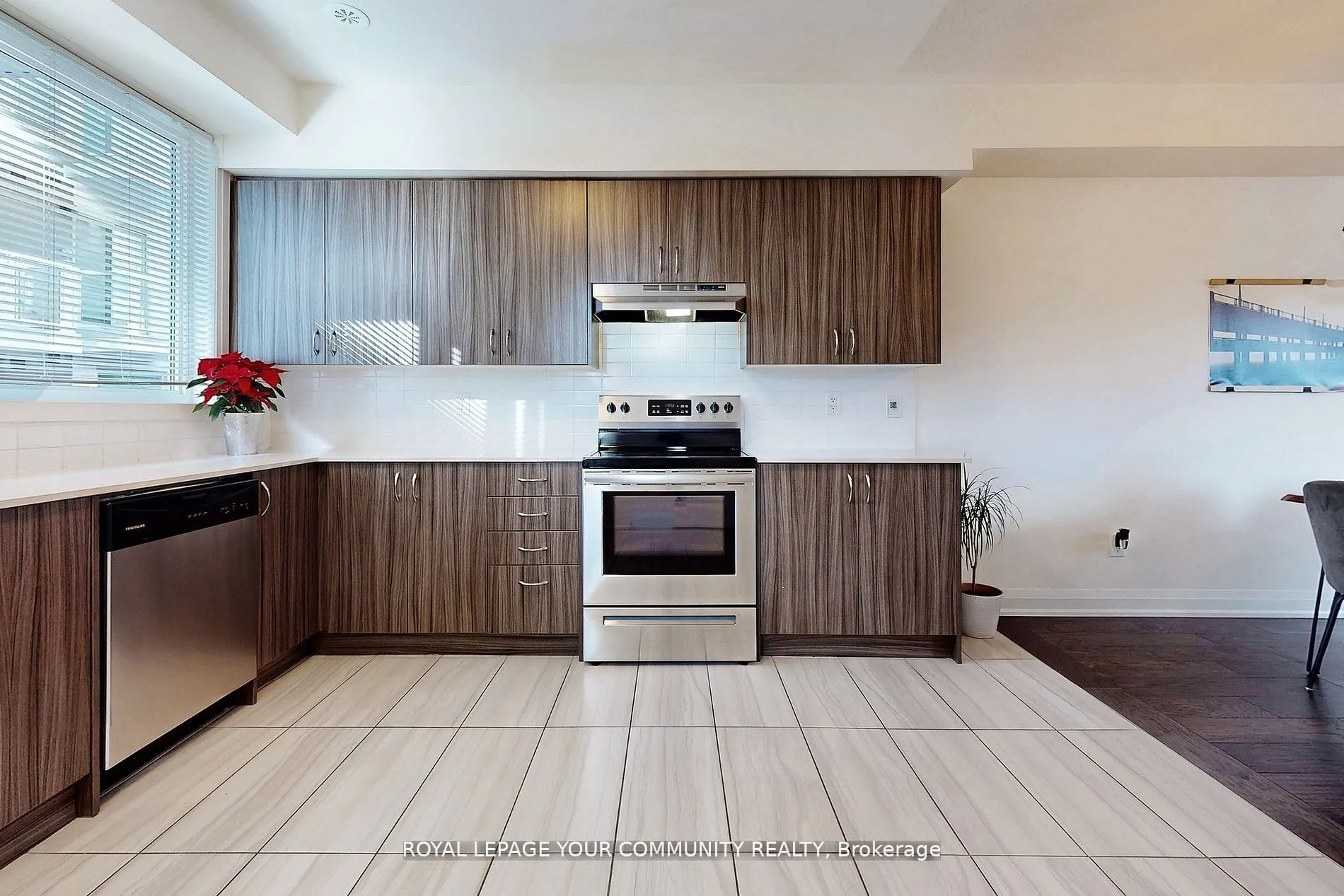 1870 Altona Road, #9