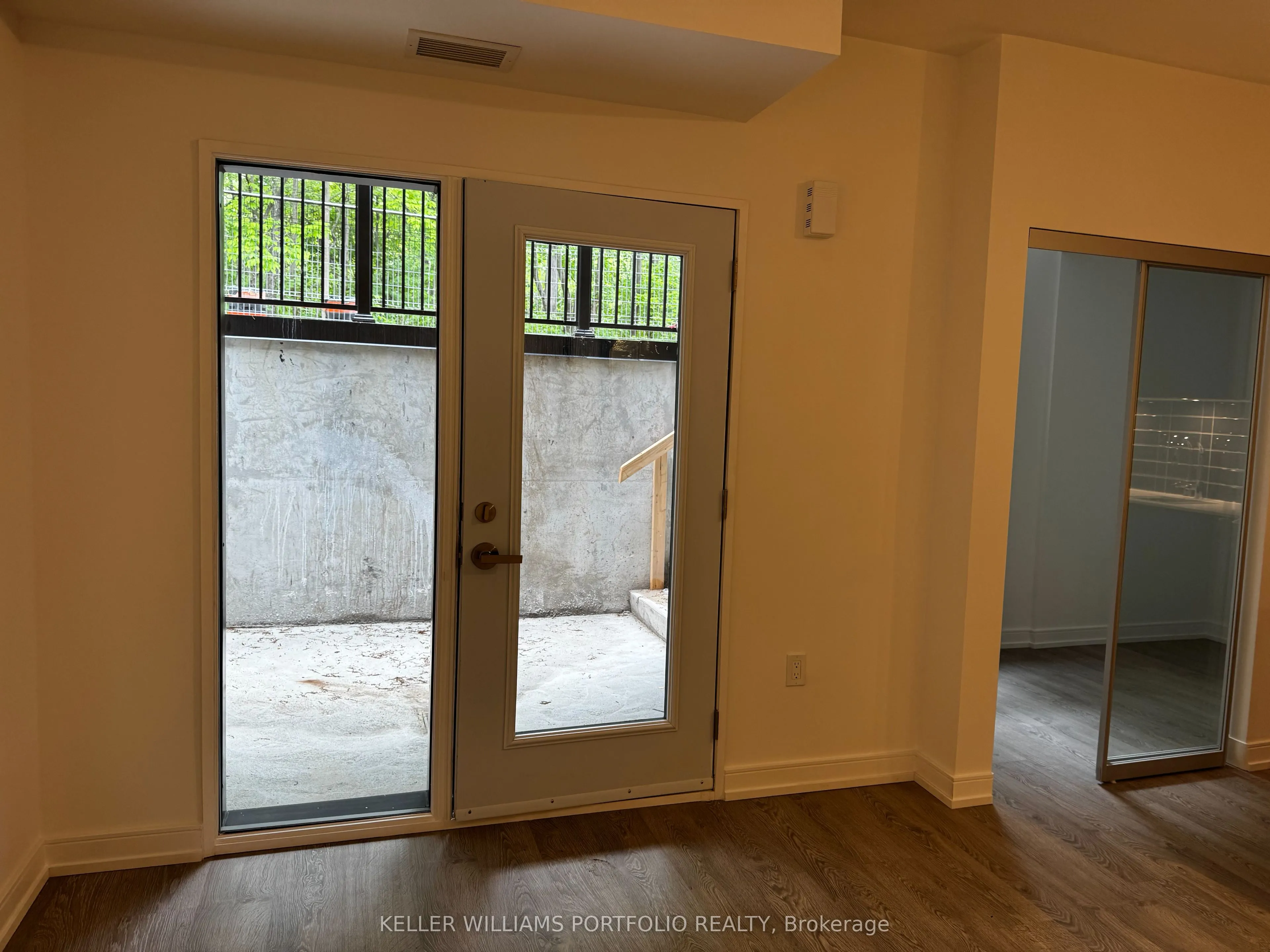 172 Clonmore Drive, #20