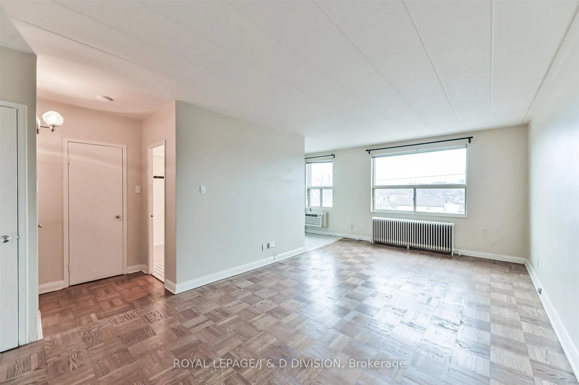 325 Sammon Avenue, #304