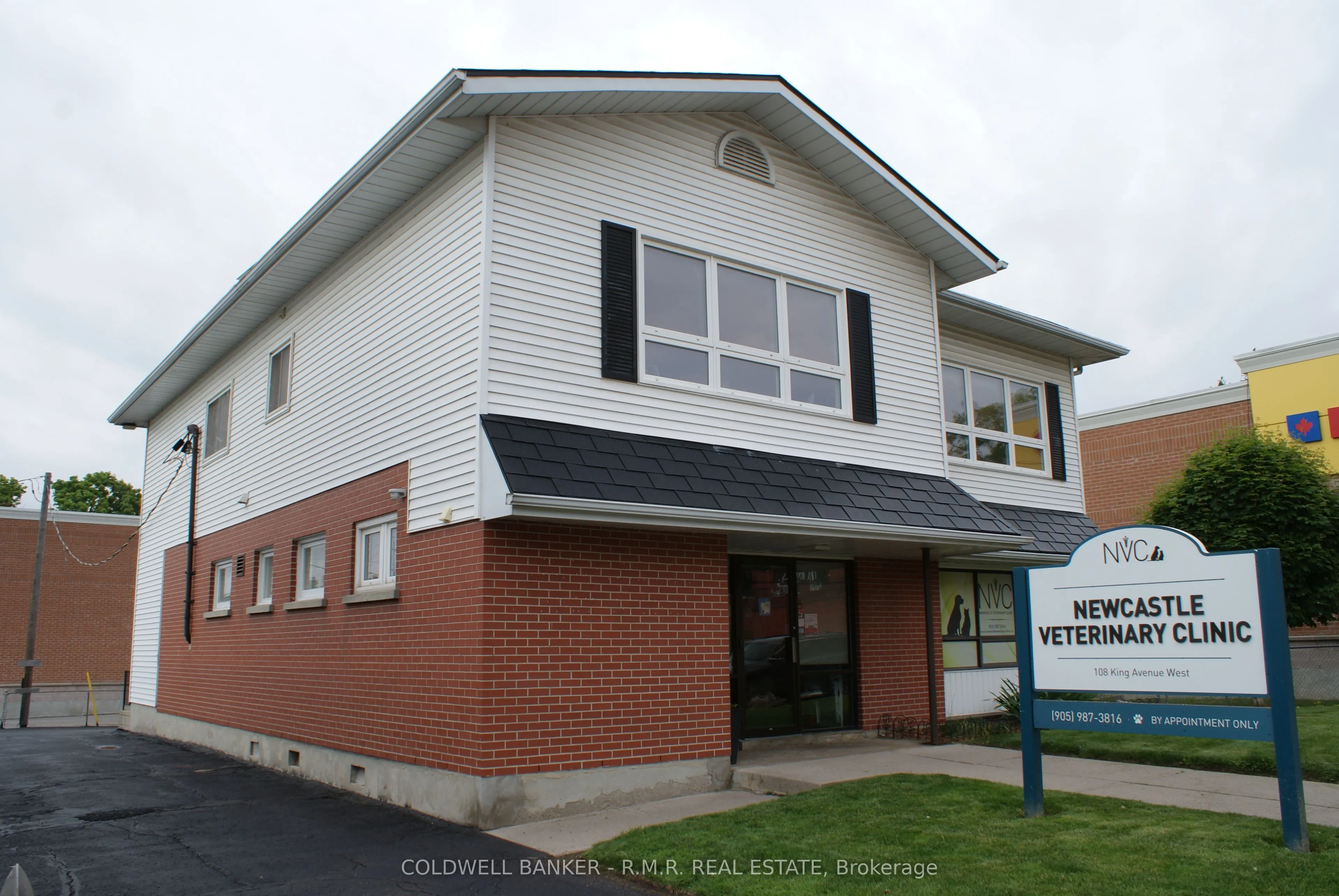 108 King Avenue W