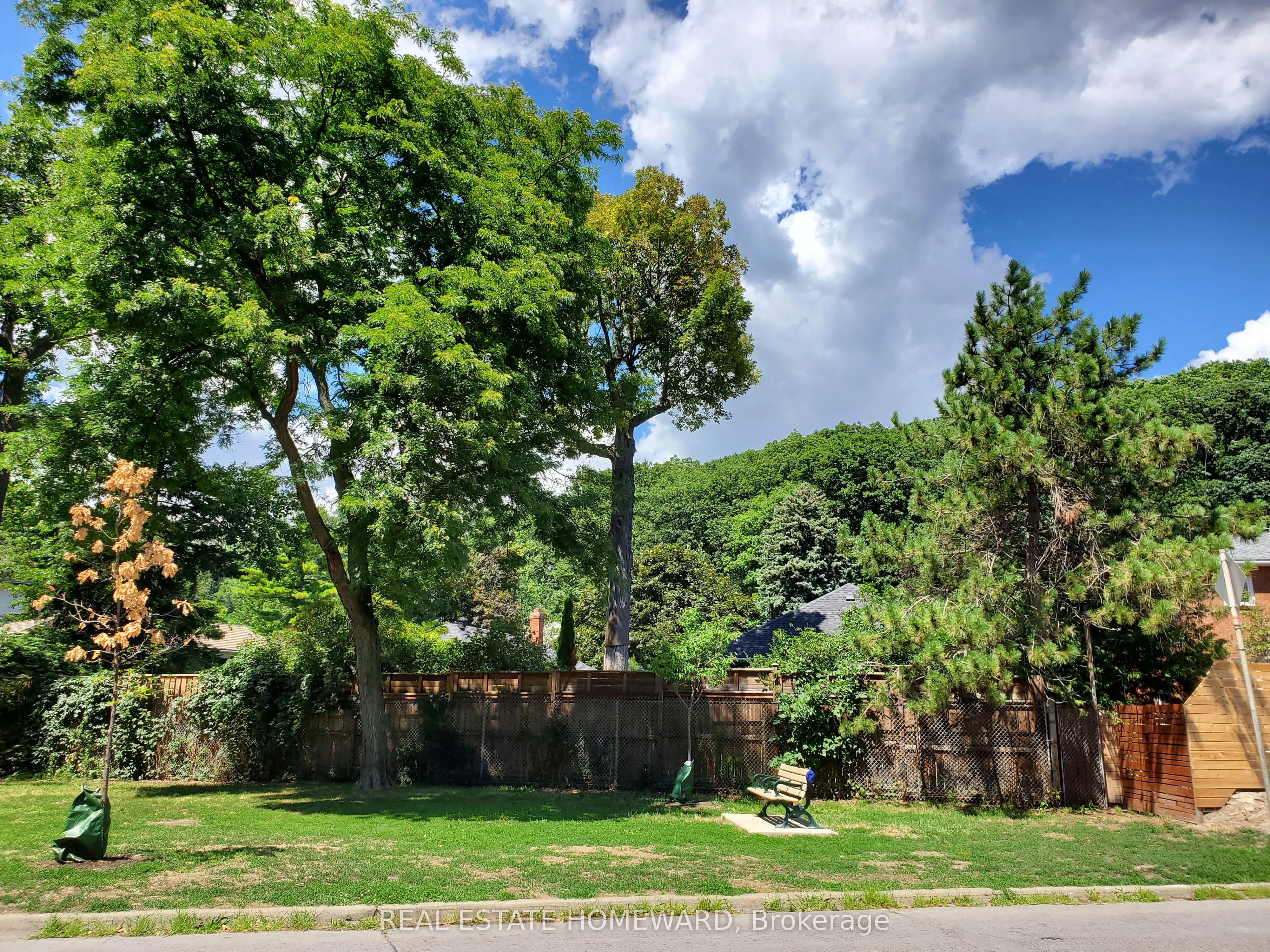 21 Love Crescent, #Lower