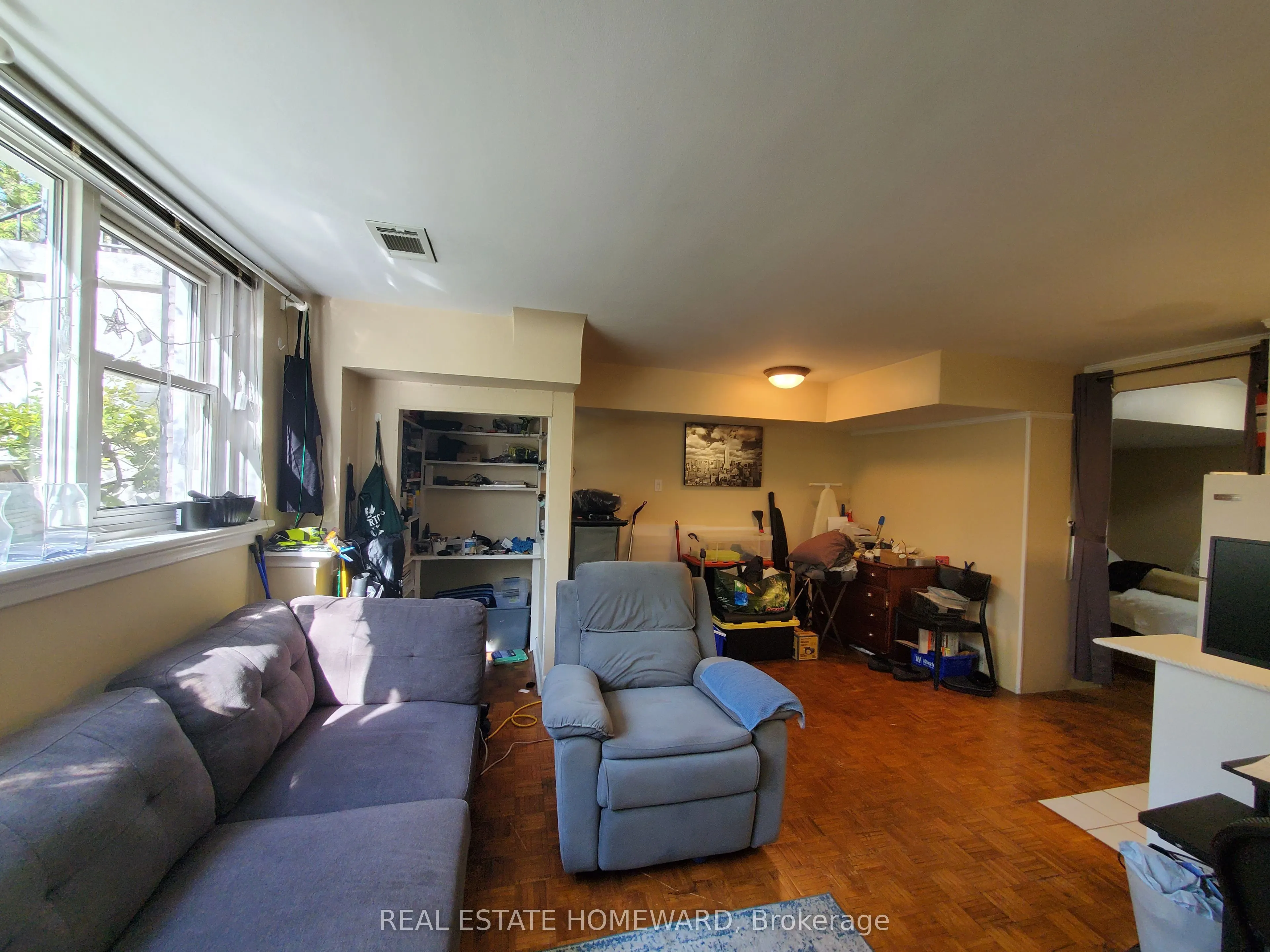 21 Love Crescent, #Lower