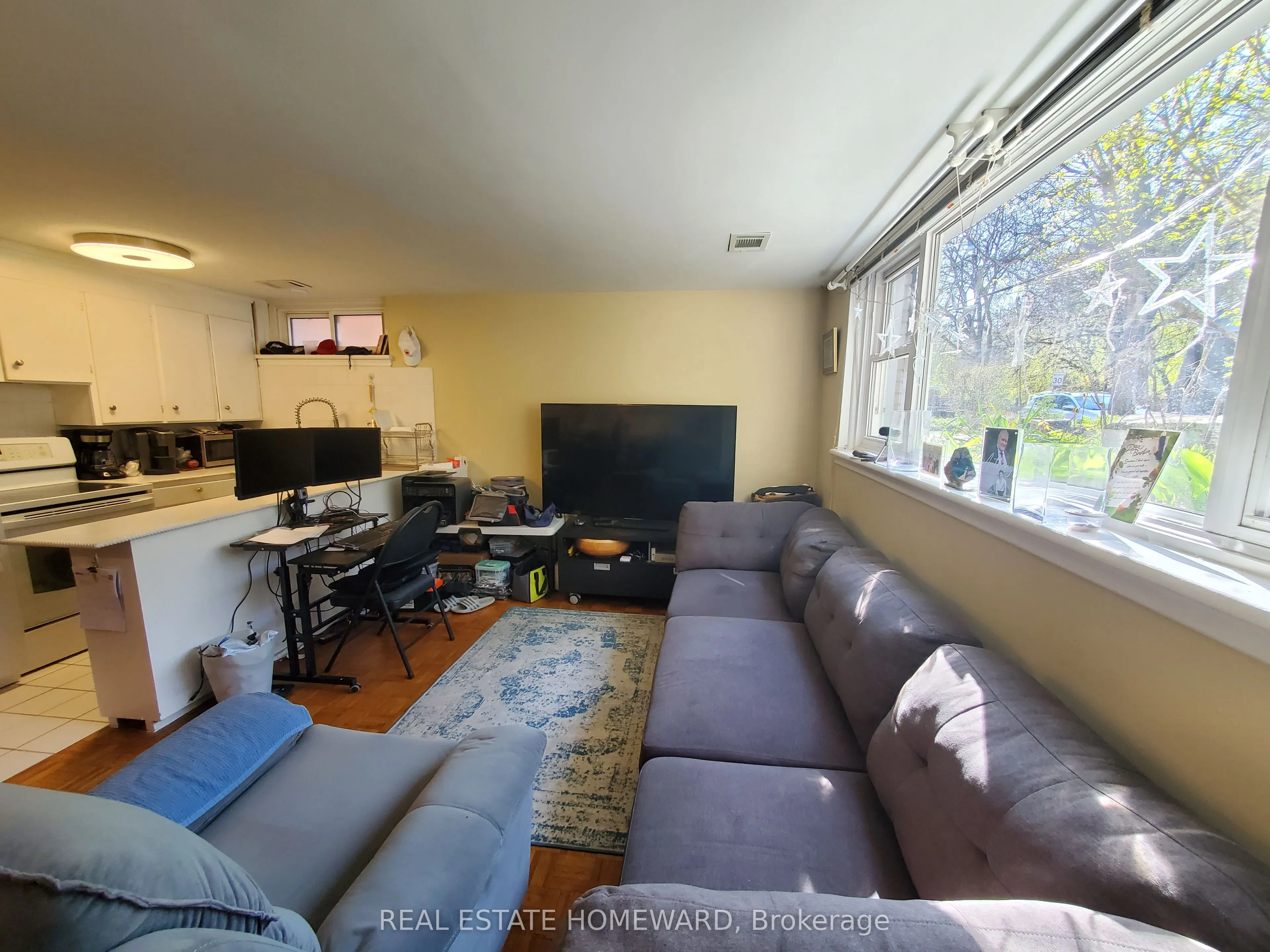 21 Love Crescent, #Lower