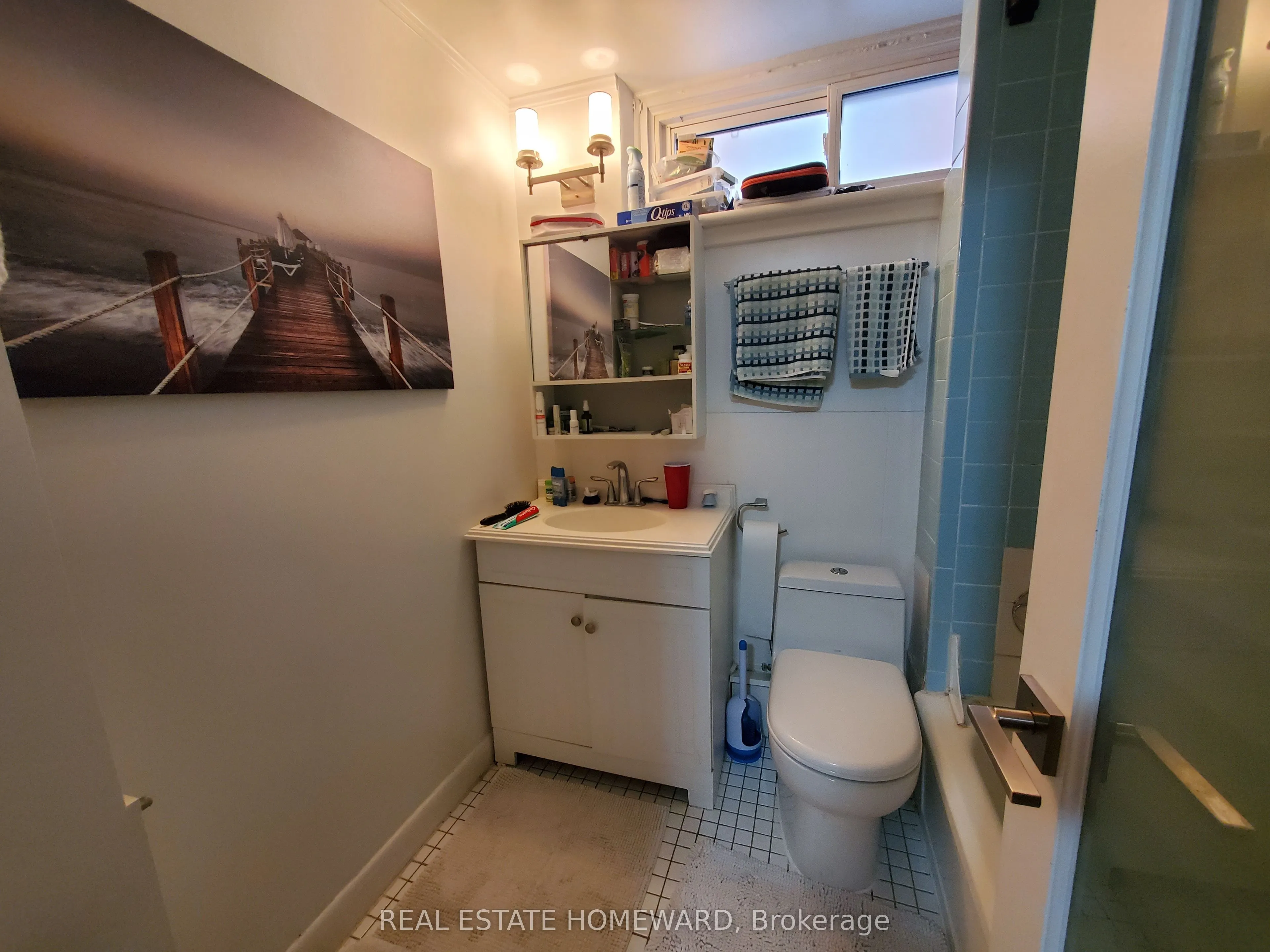 21 Love Crescent, #Lower