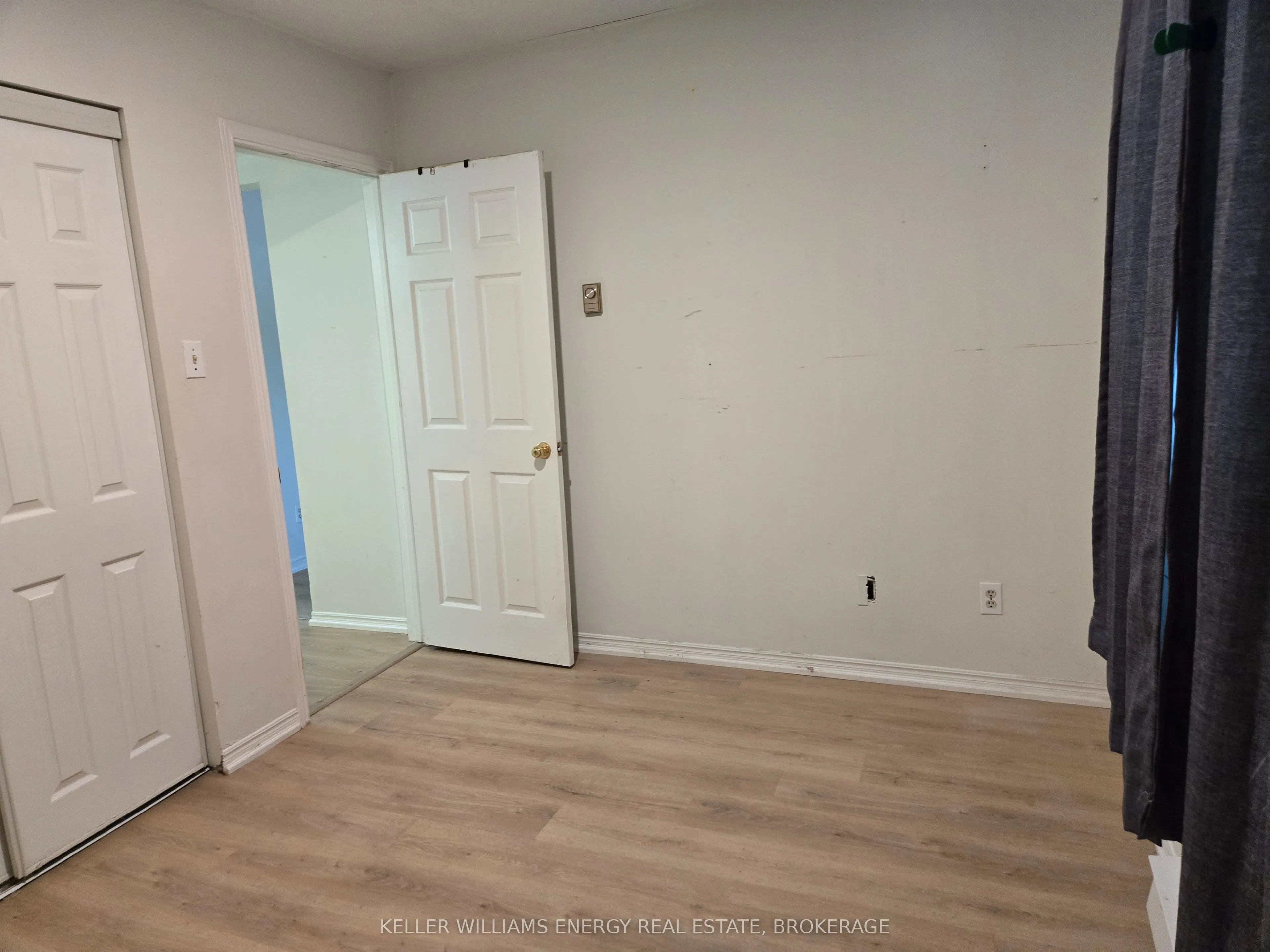576 Mary Street E #107
