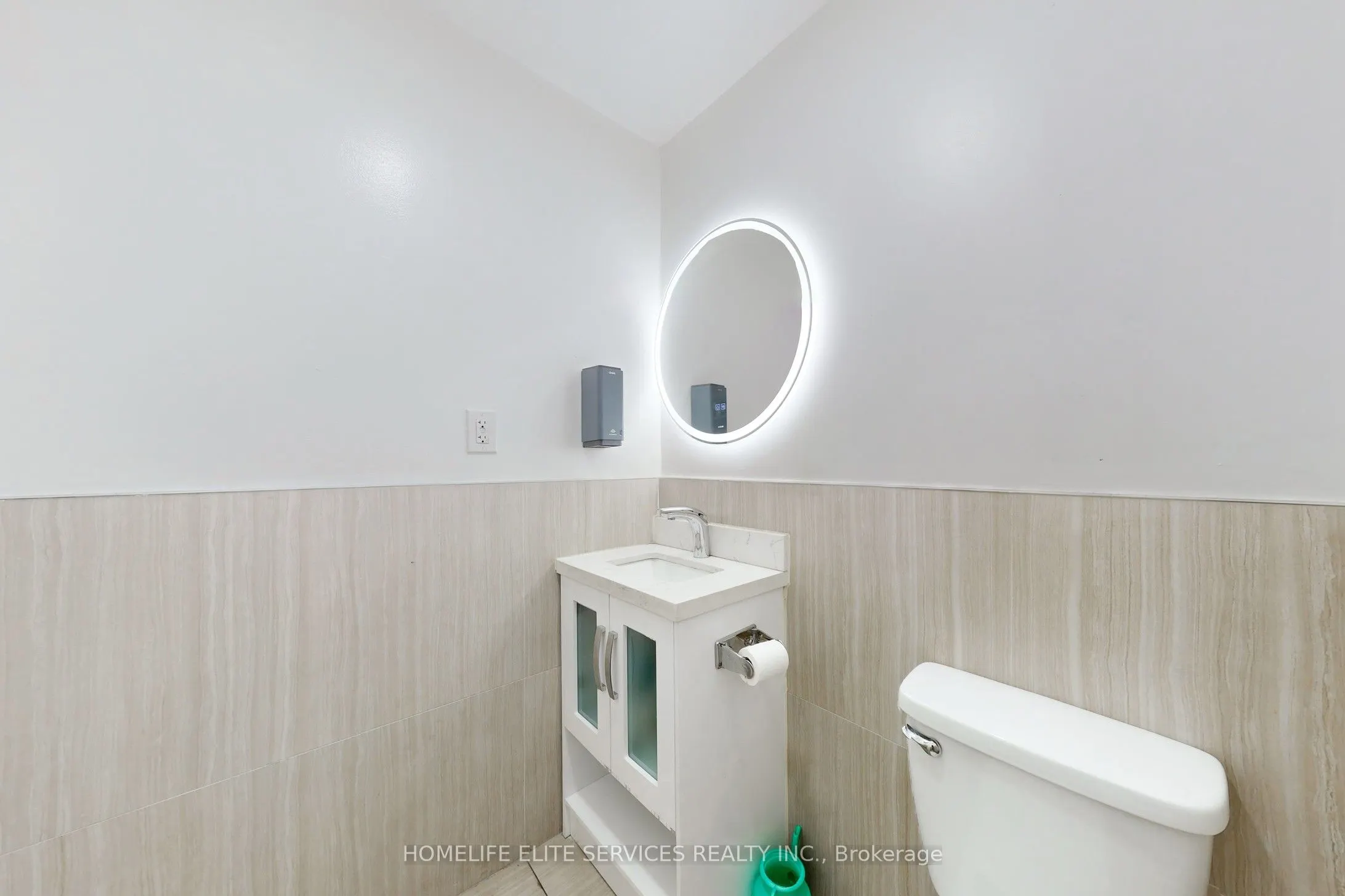1960 Lawrence Avenue E, #Unit B1