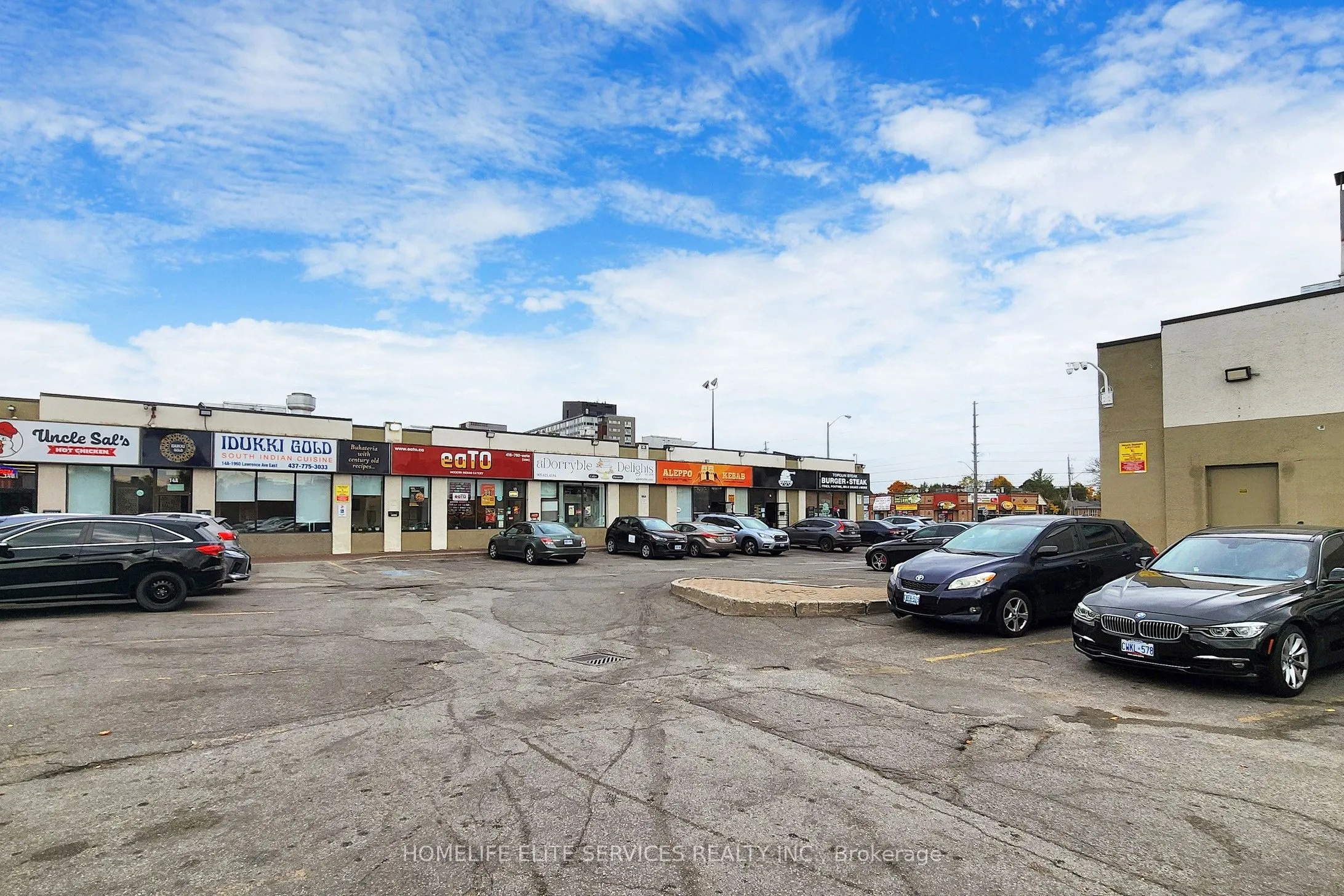 1960 Lawrence Avenue E, #Unit B1
