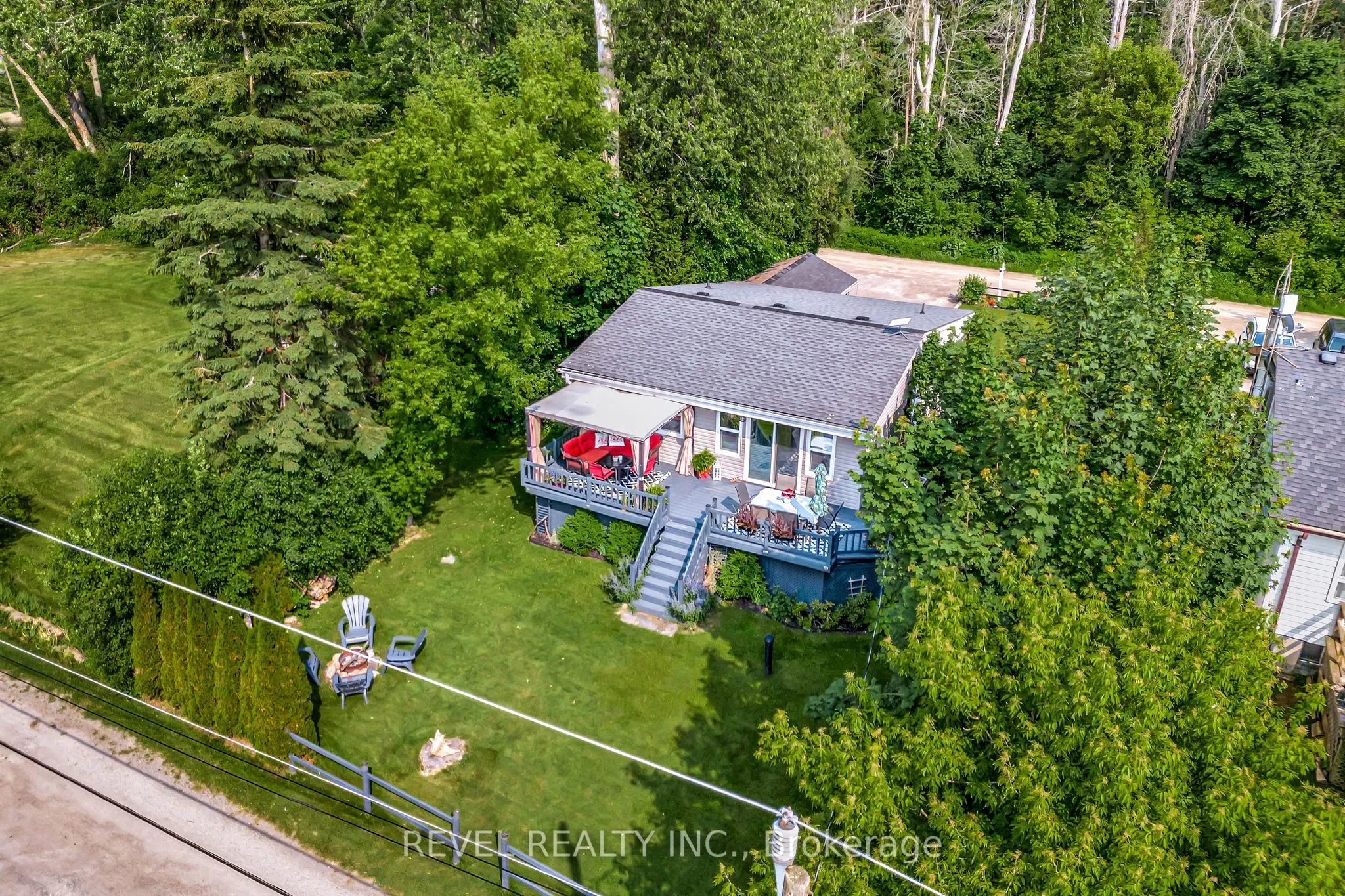 18 Armstrong Avenue
