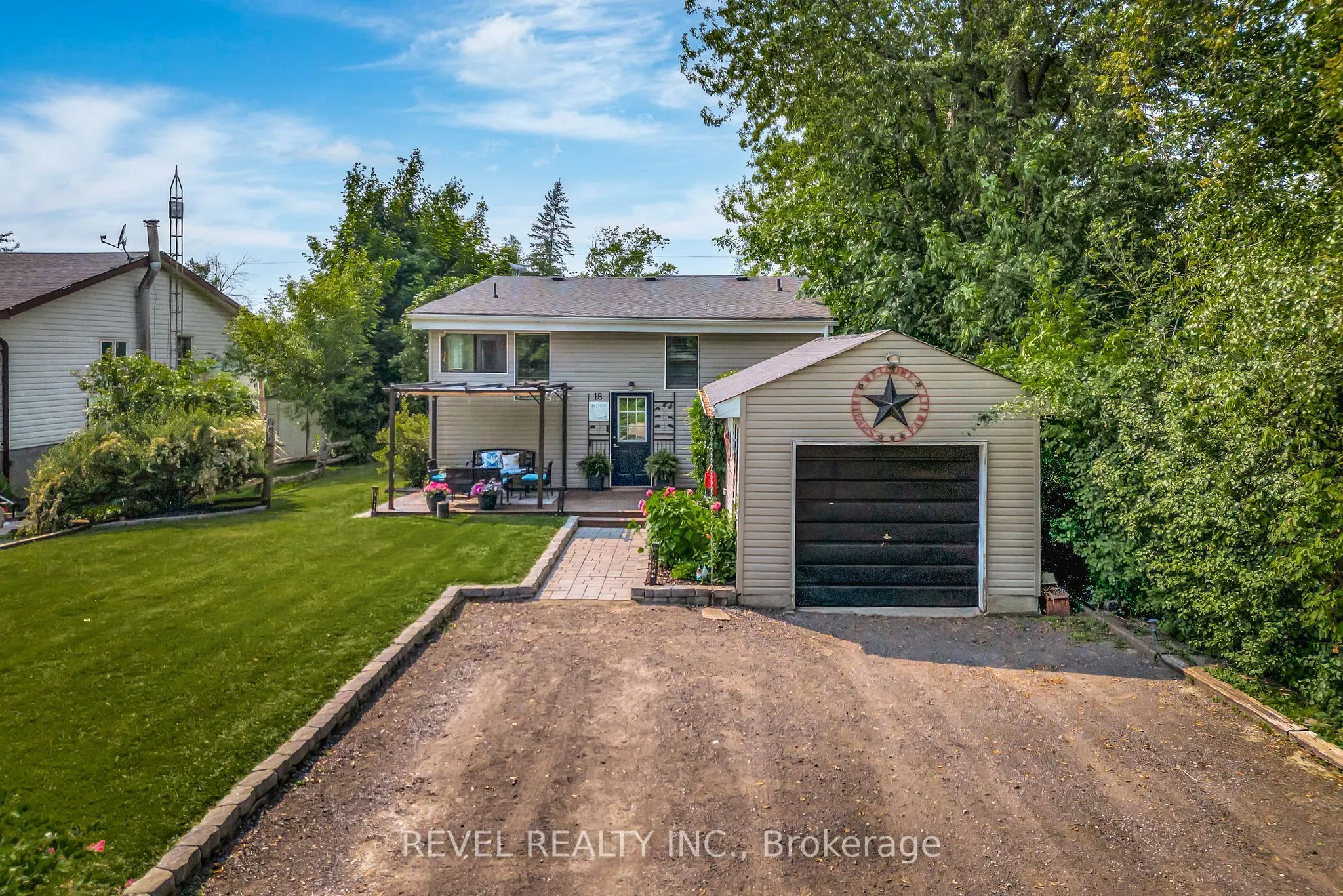 18 Armstrong Avenue