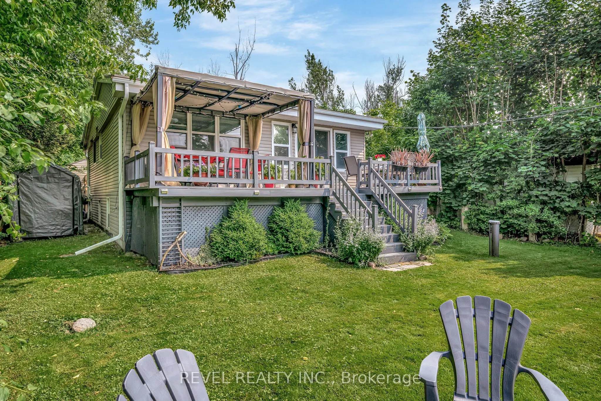 18 Armstrong Avenue