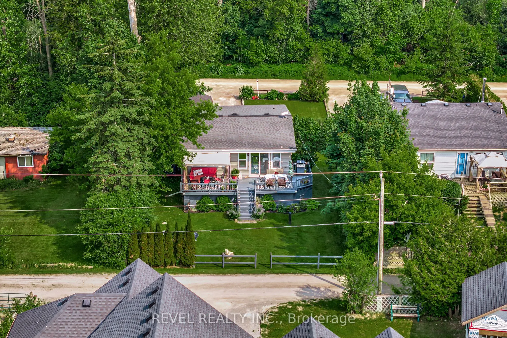 18 Armstrong Avenue