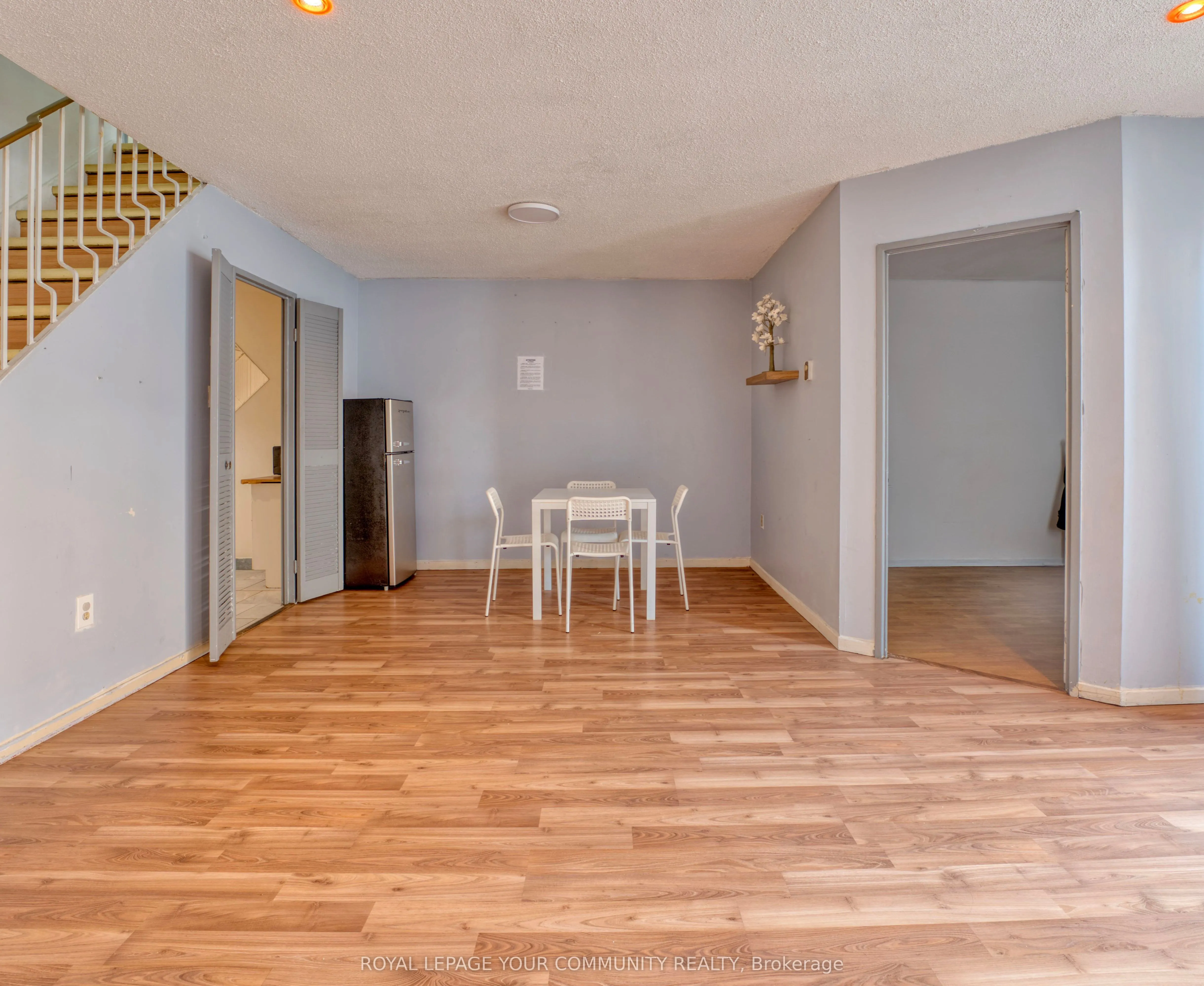 100 Mornelle Court, #1006