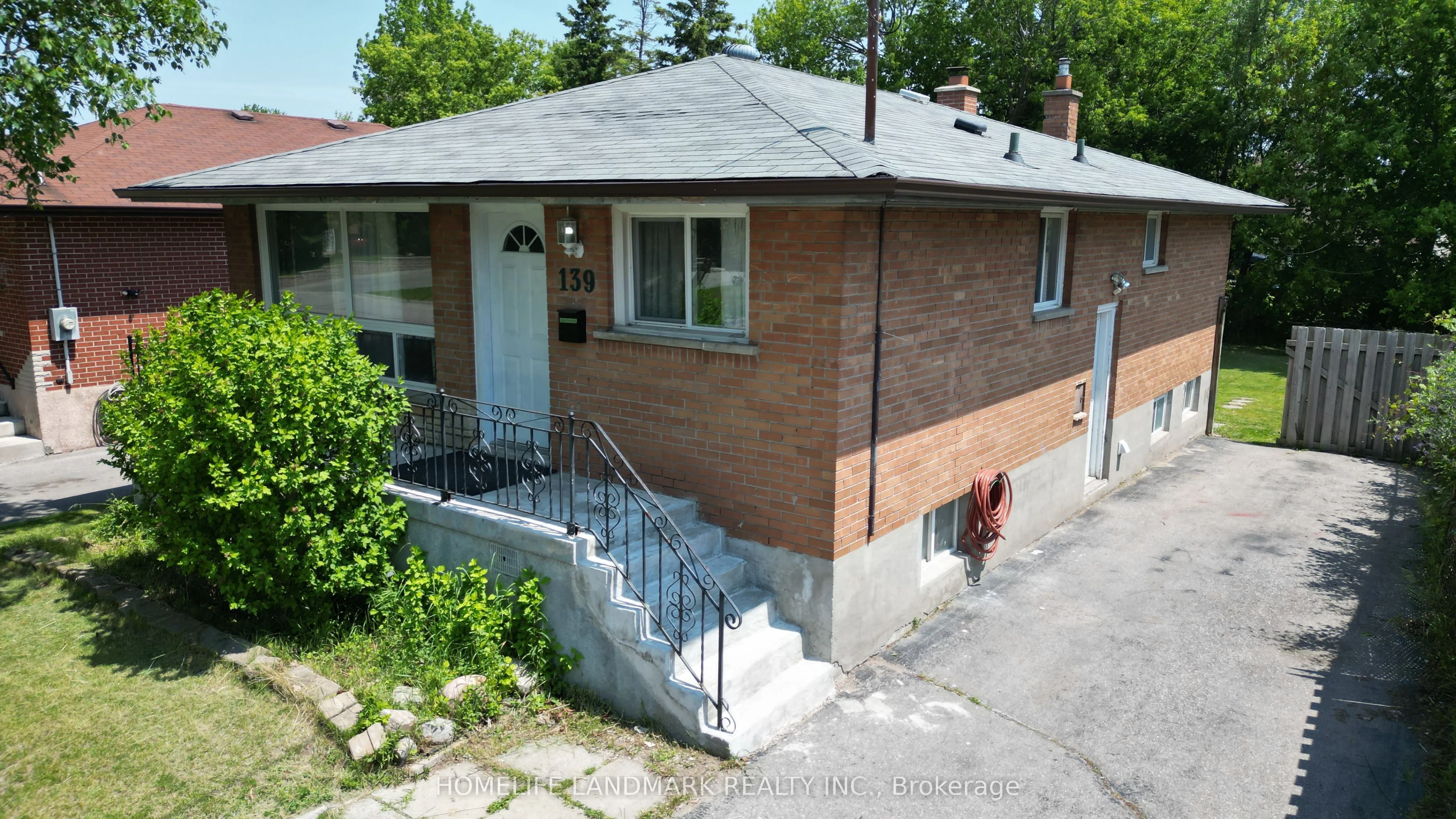 139 Cabot Street