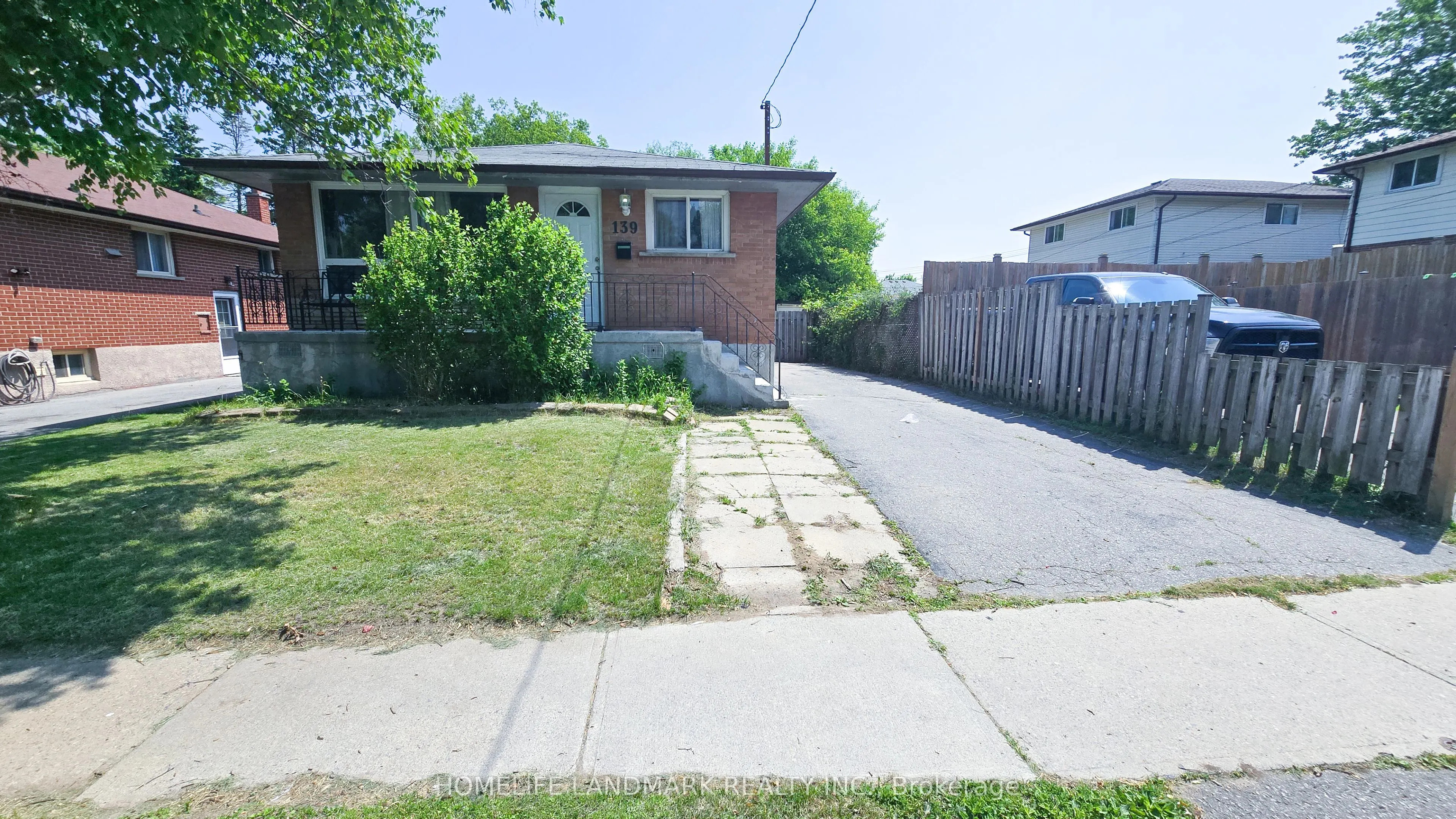 139 Cabot Street
