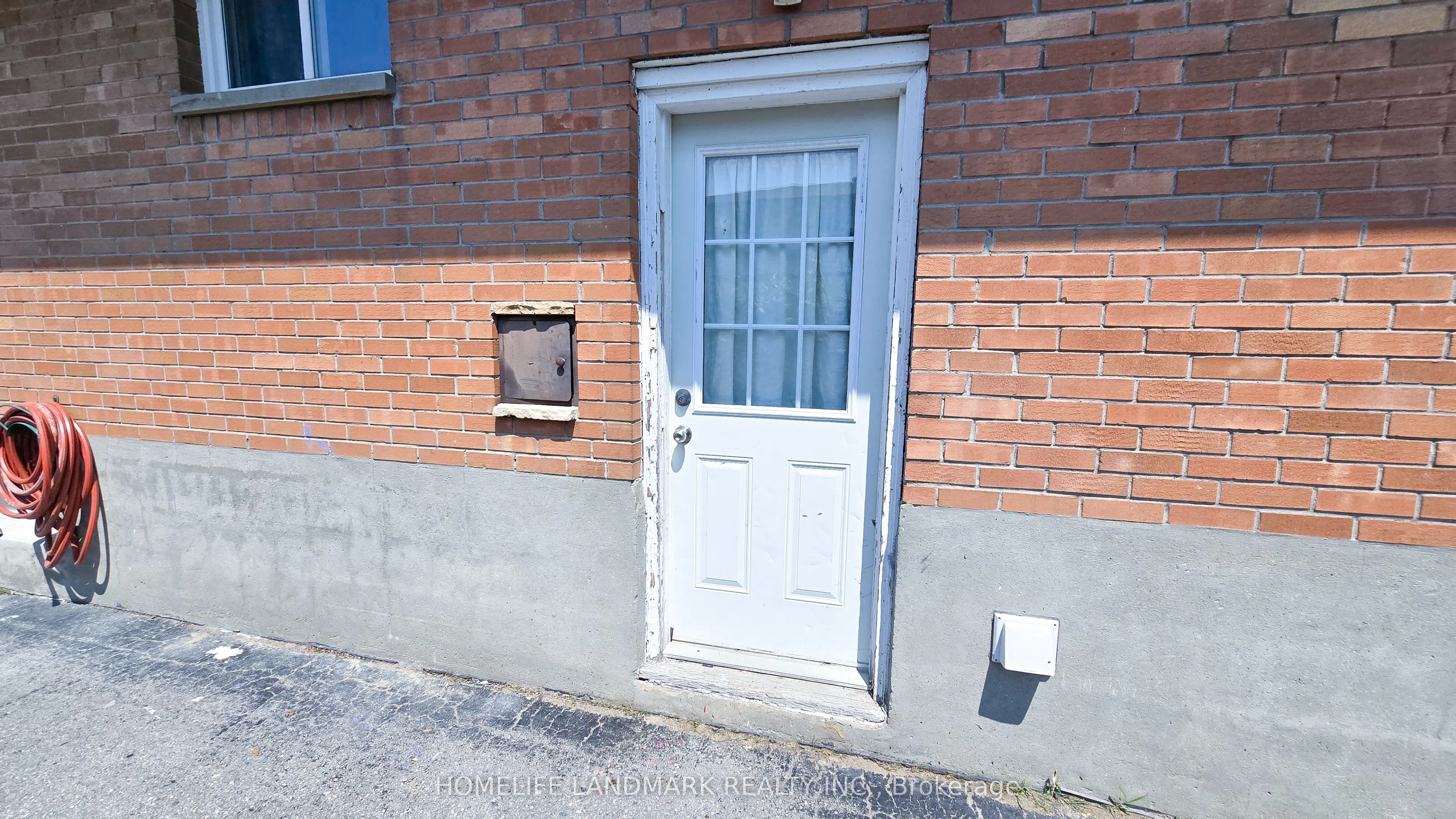 139 Cabot Street