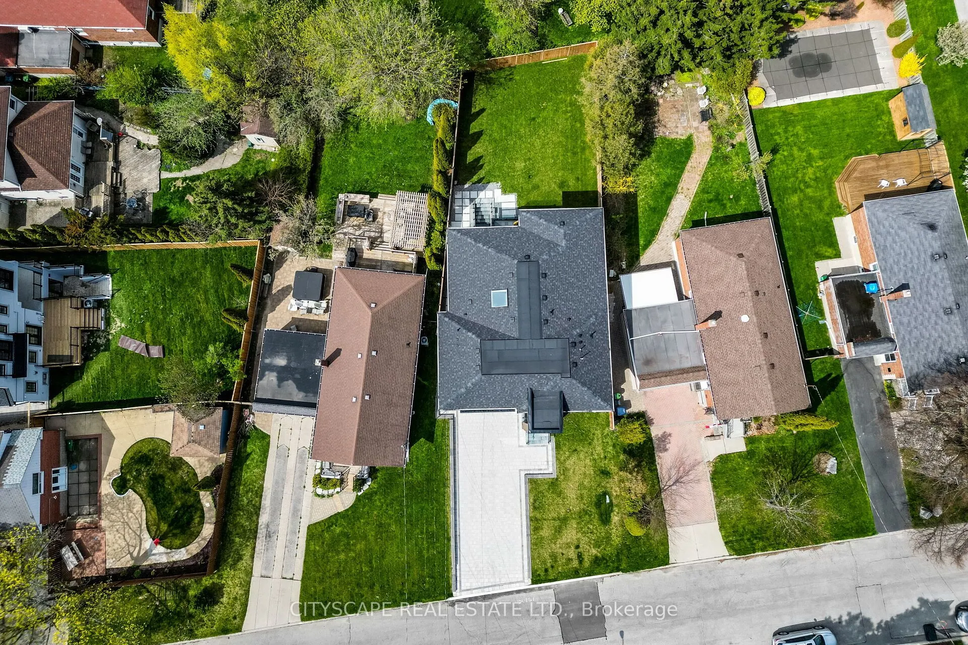 4 Birchlawn Avenue