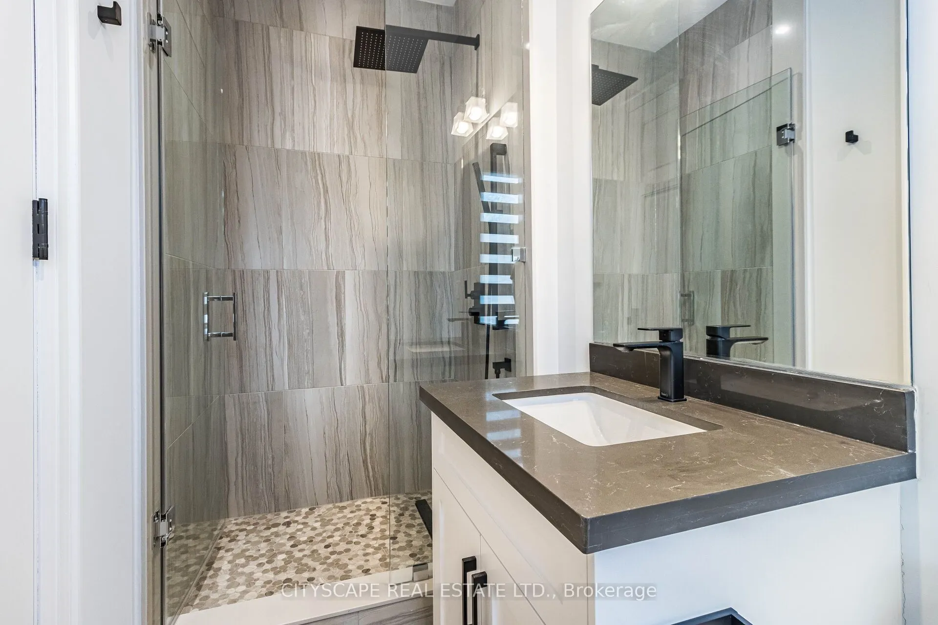 4 Birchlawn Avenue
