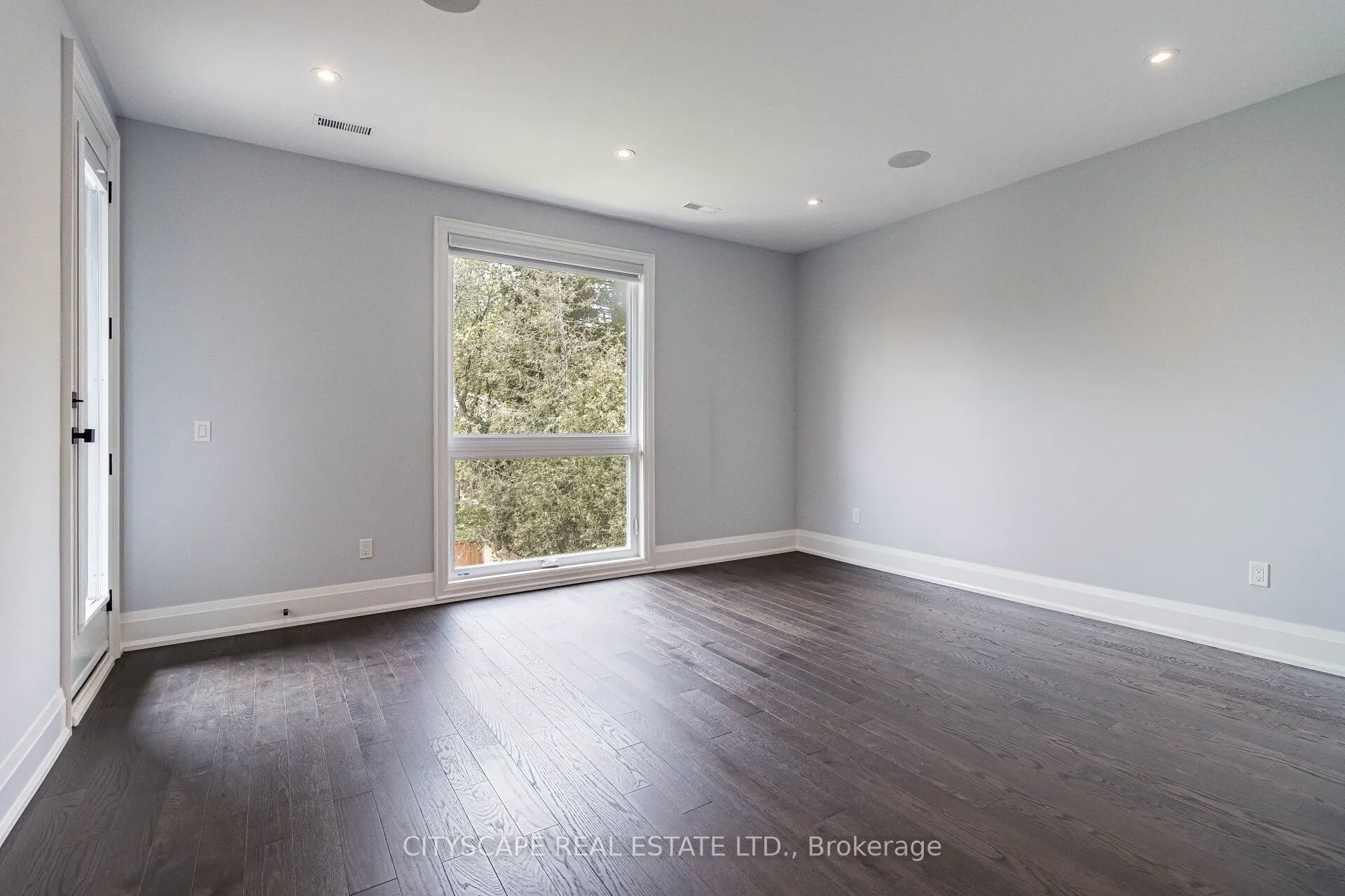4 Birchlawn Avenue