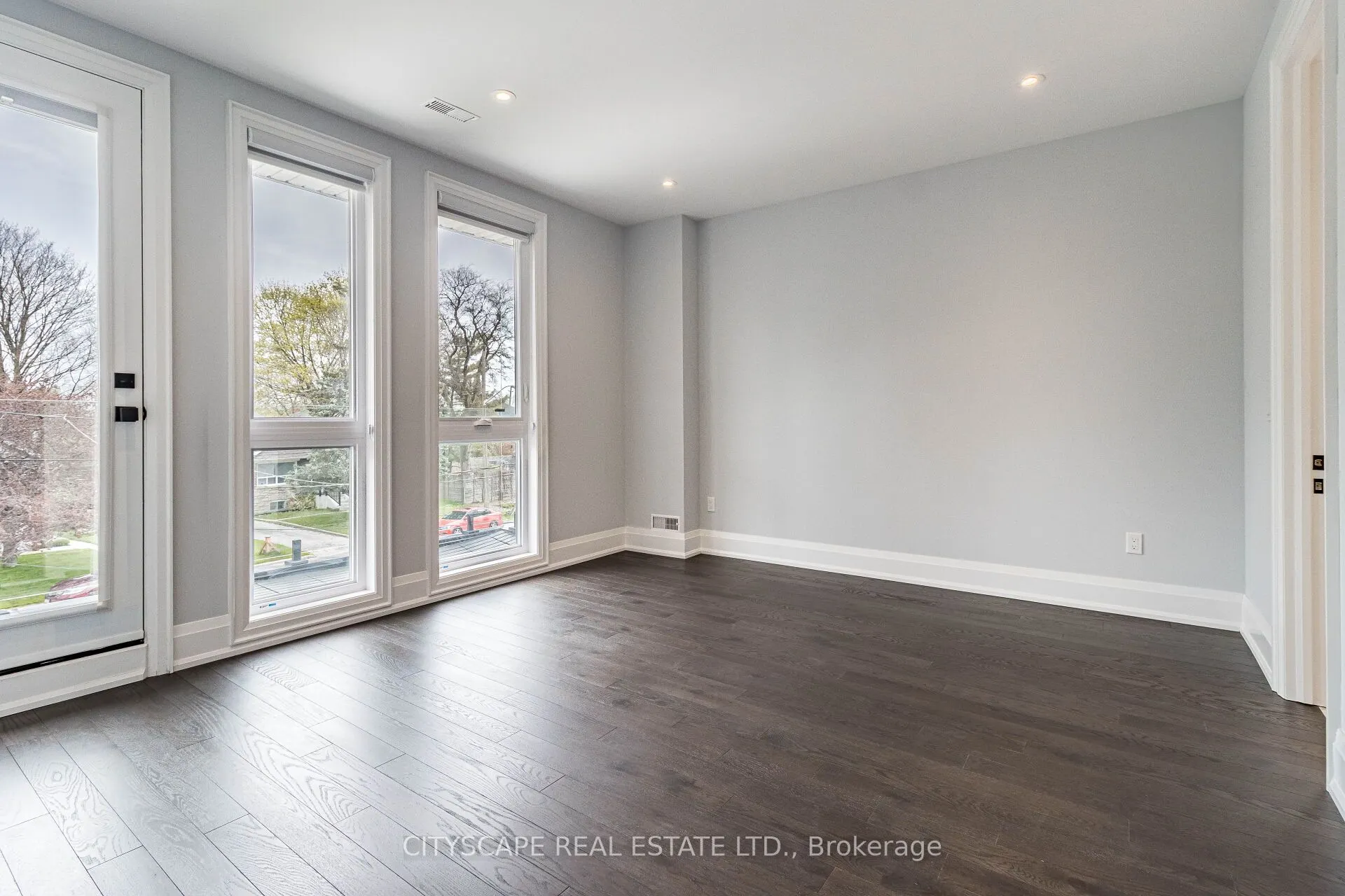 4 Birchlawn Avenue