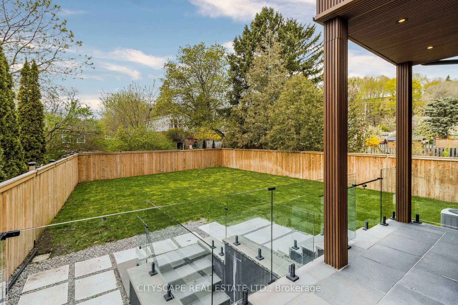 4 Birchlawn Avenue