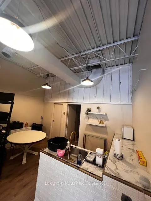2 Glenabbey Drive, #5
