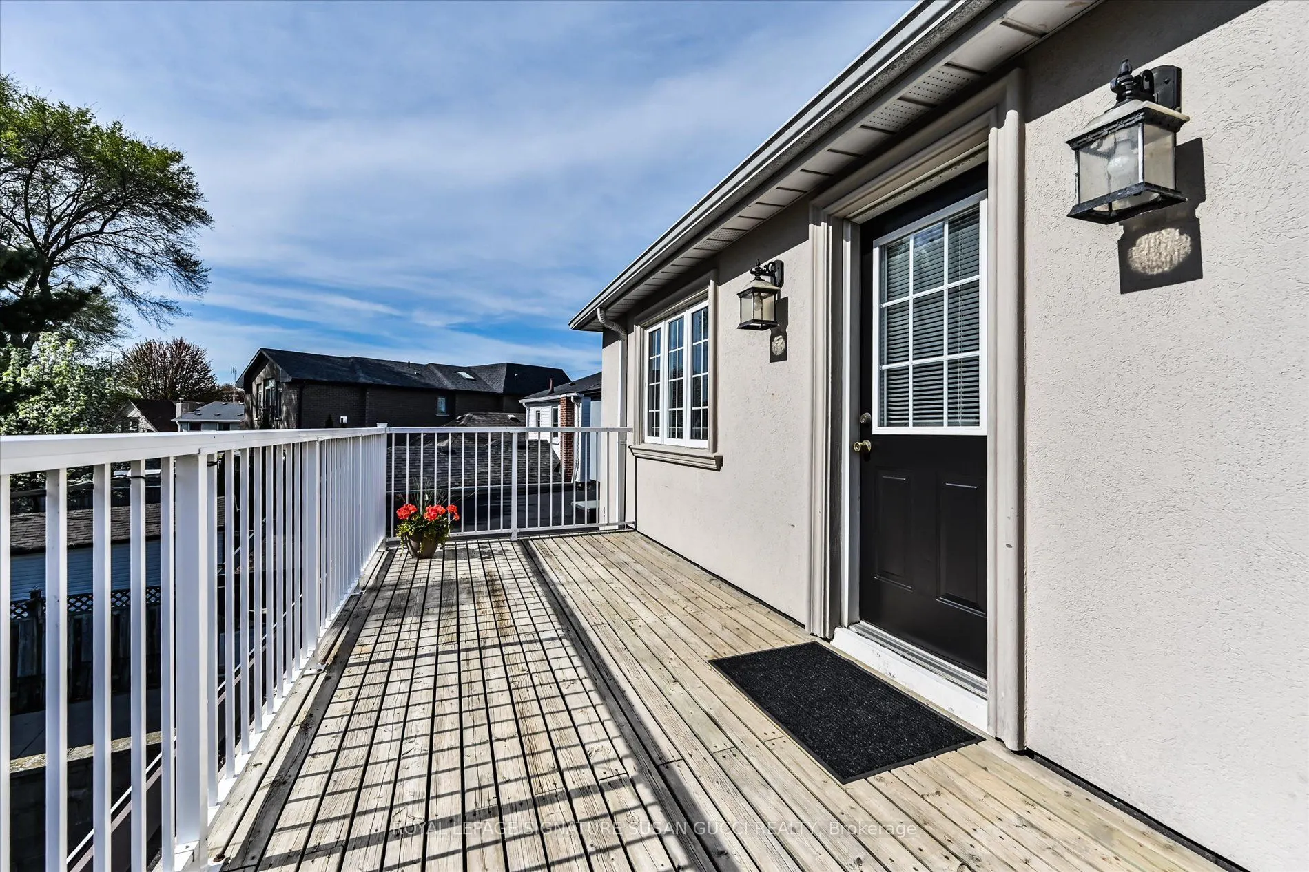 454 Donlands Avenue
