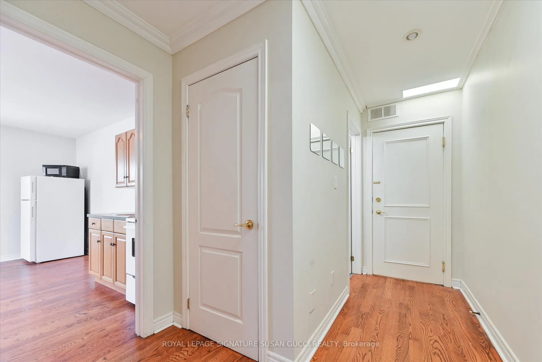 454 Donlands Avenue