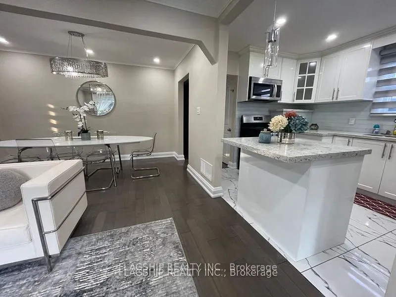 65 Kingsdown Drive