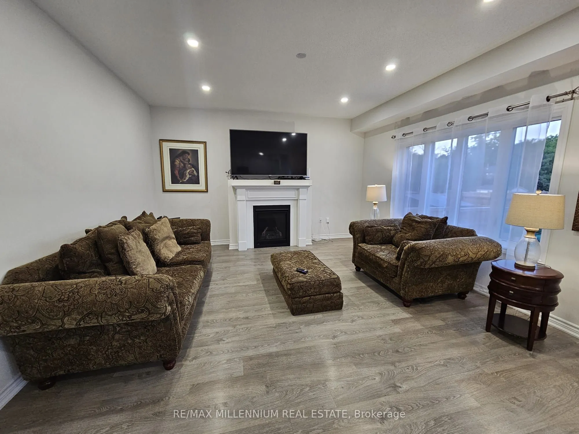 139 Crombie Street