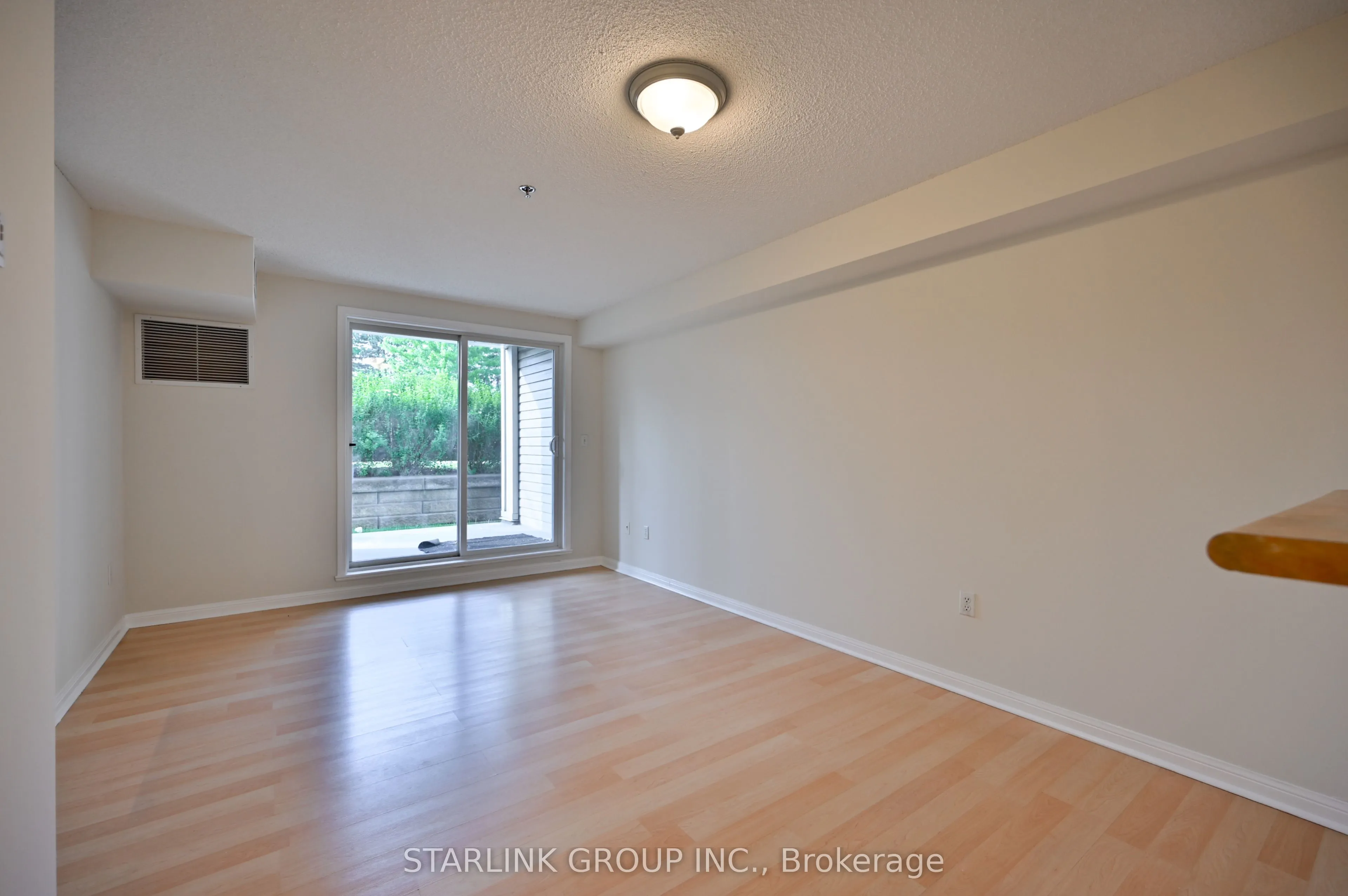 5225 Finch Avenue, #111