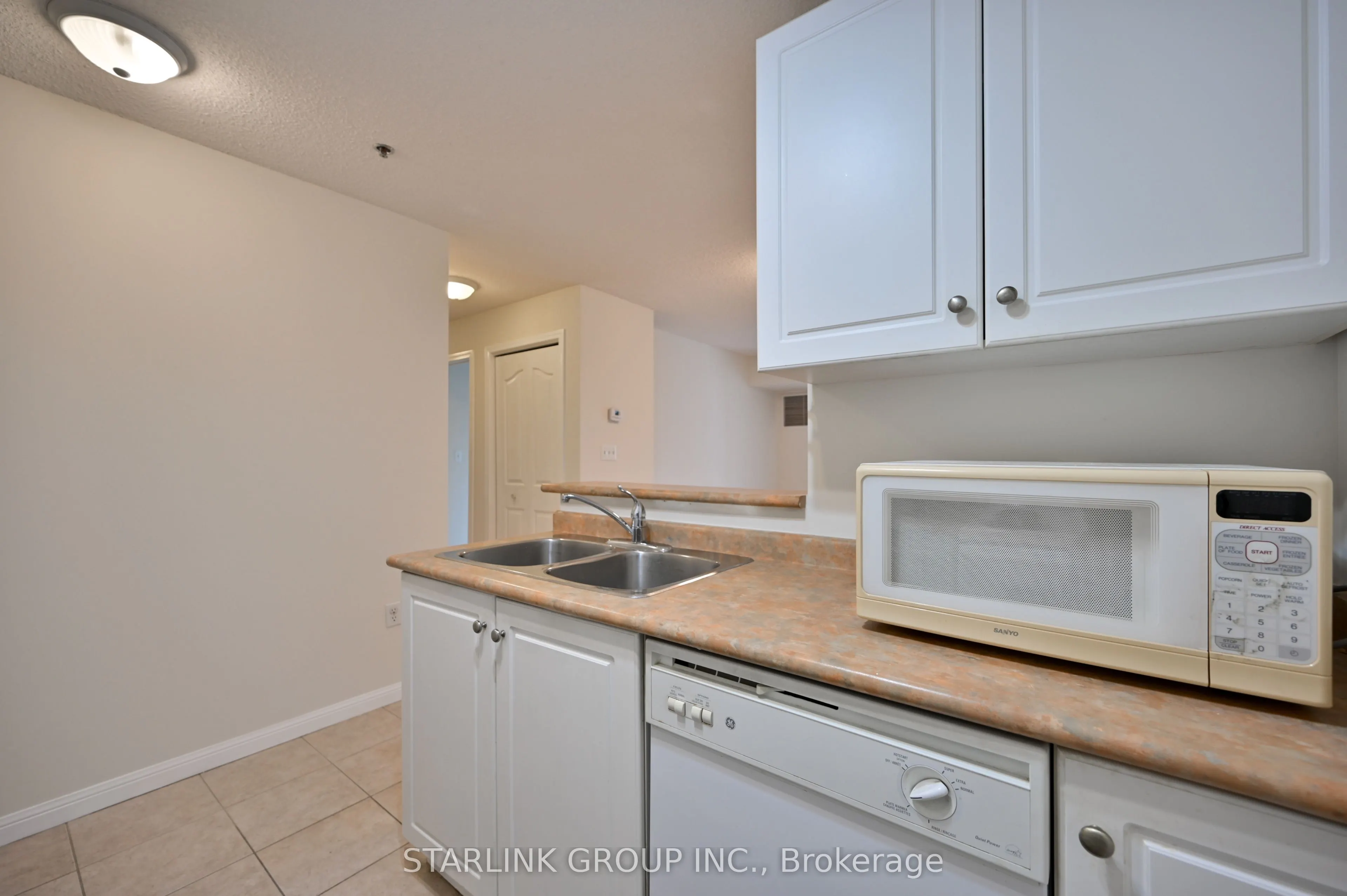 5225 Finch Avenue, #111