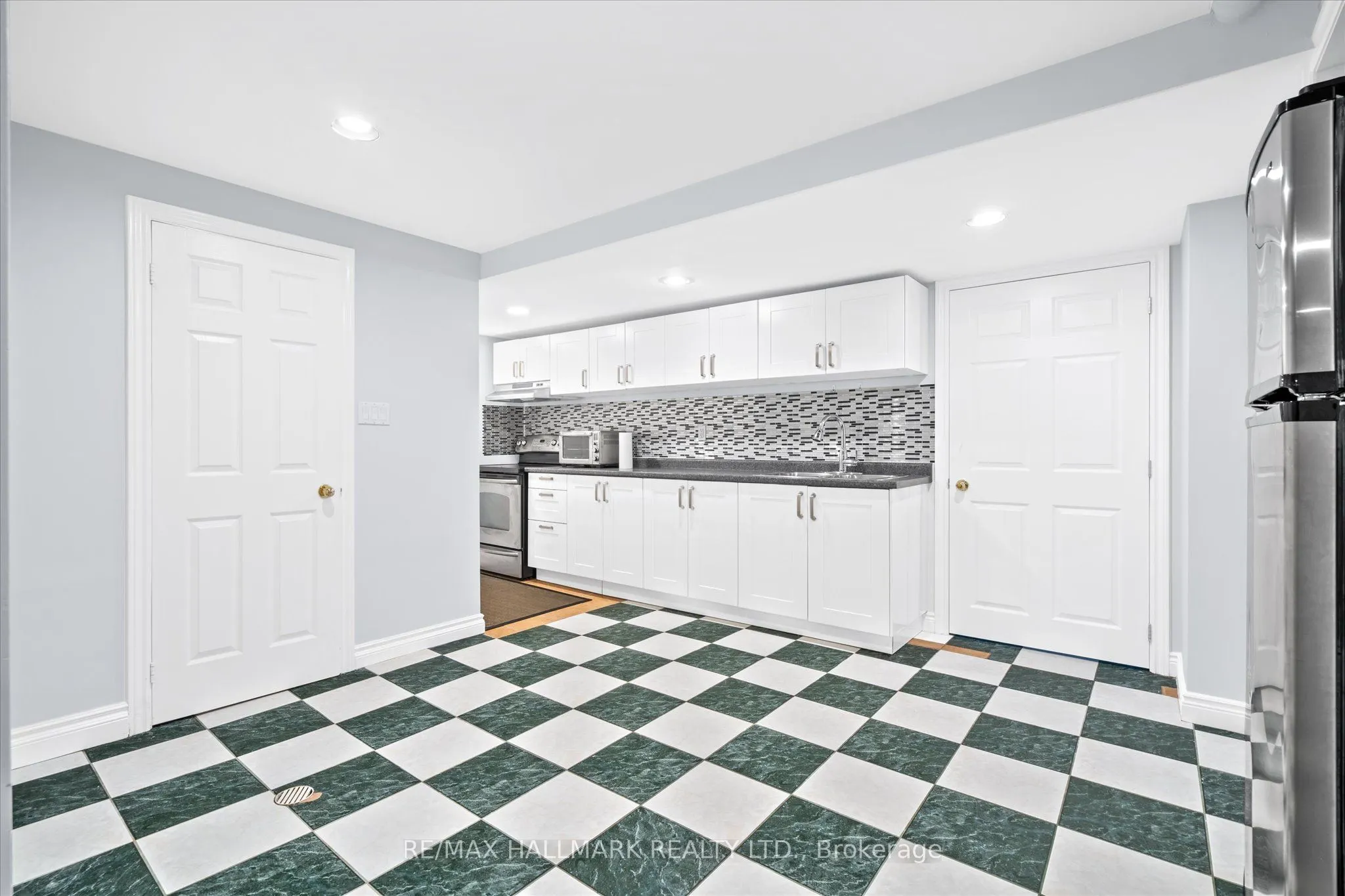 140 Bathgate Drive