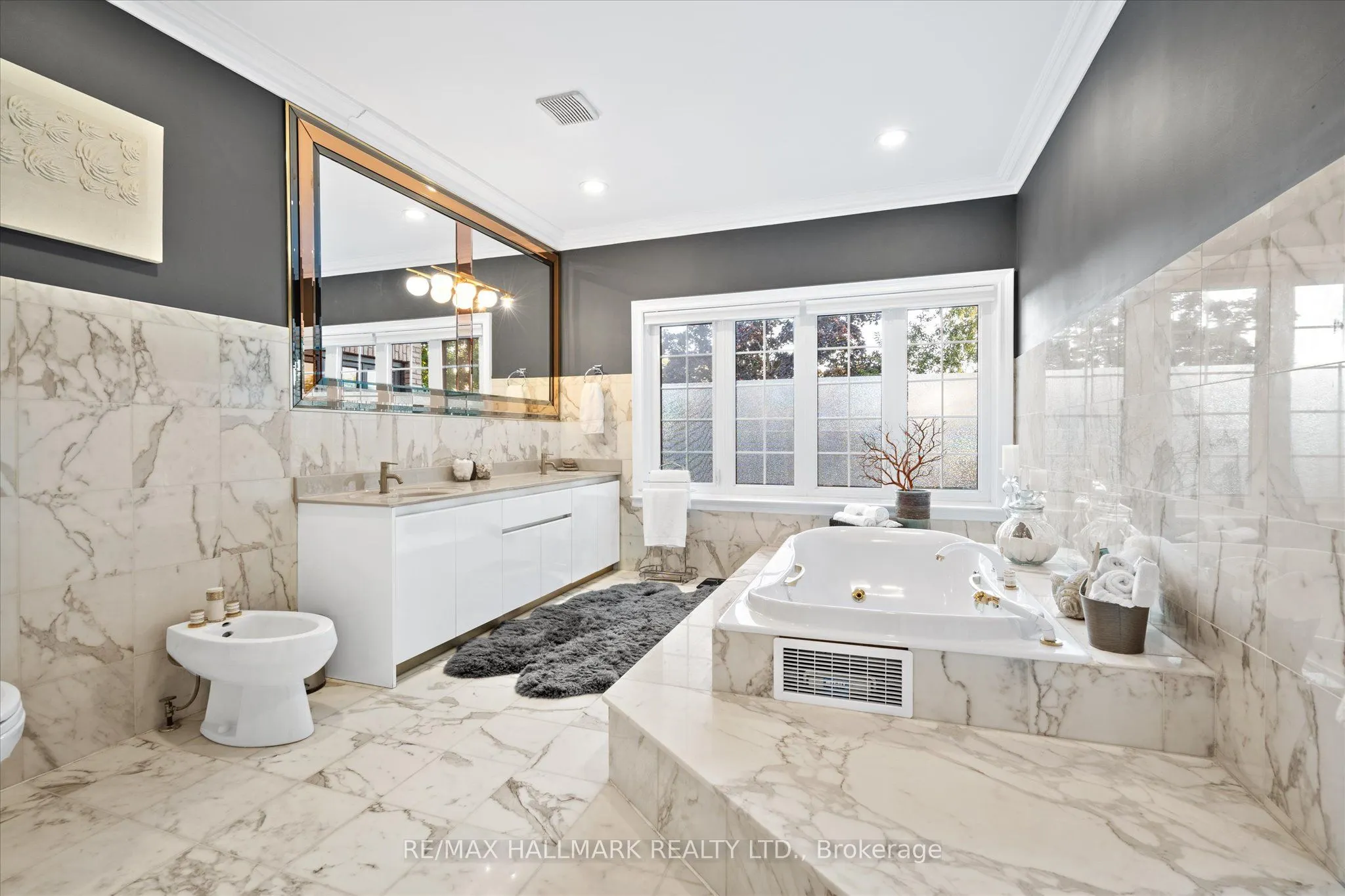 140 Bathgate Drive