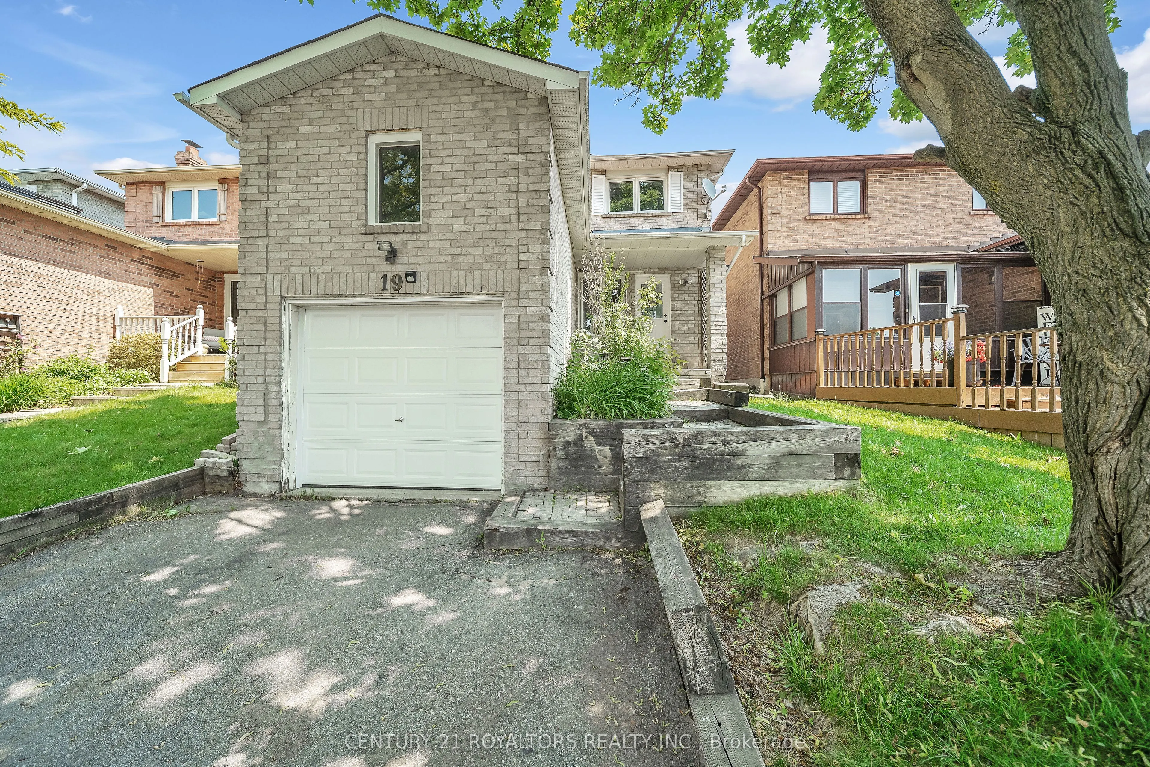 19 Palmer Drive