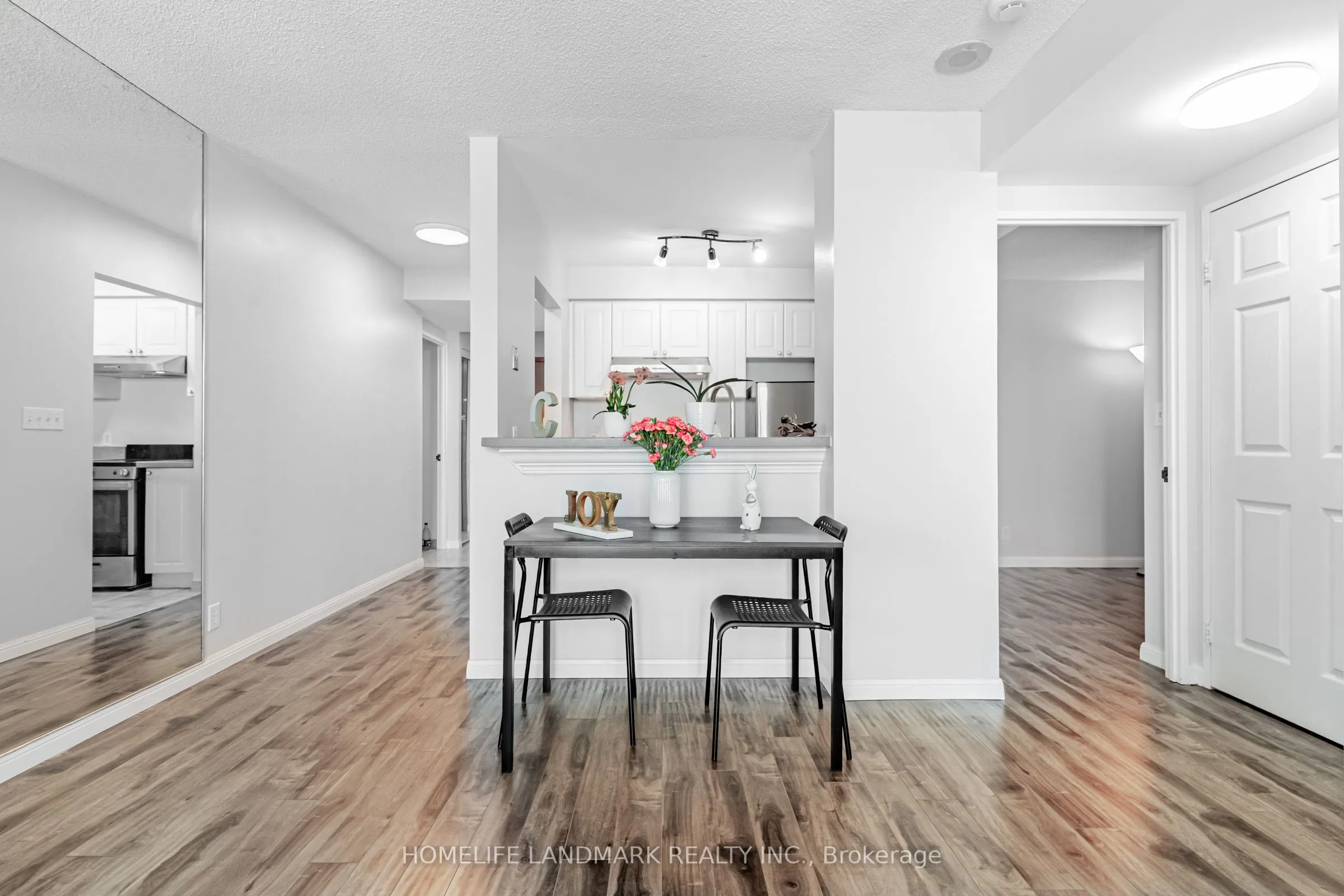 1 Lee Centre Drive, #1601