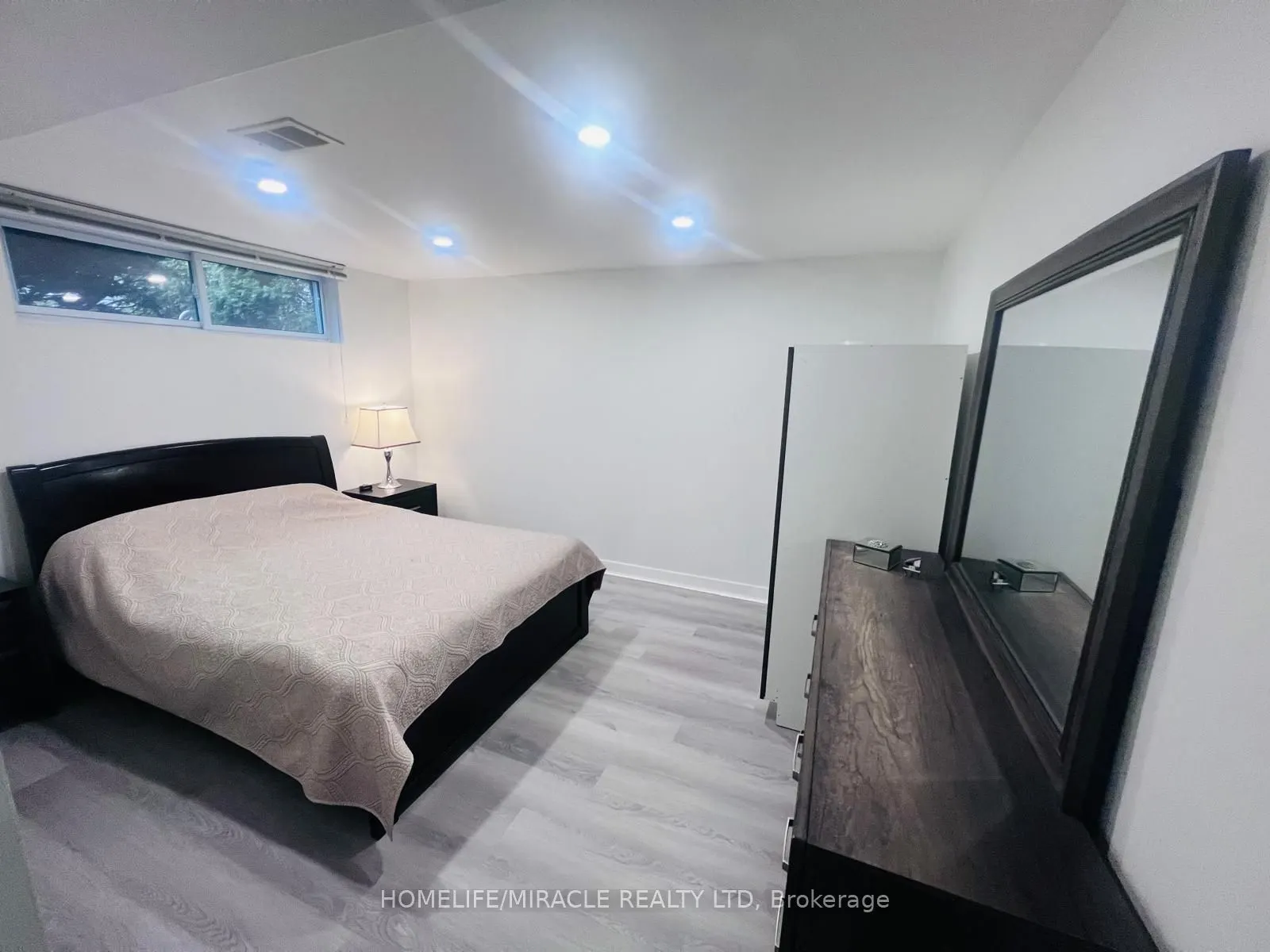 73 Regency Square, #Bsmnt