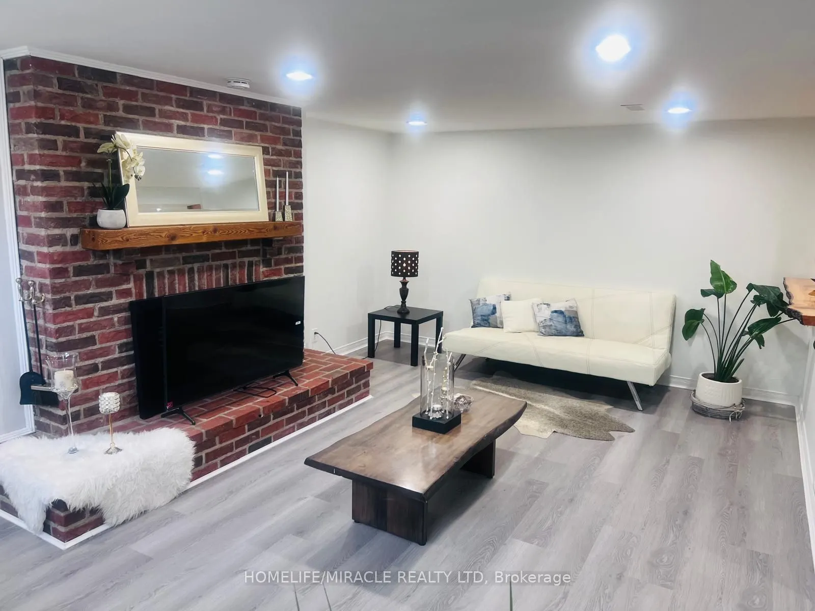 73 Regency Square, #Bsmnt