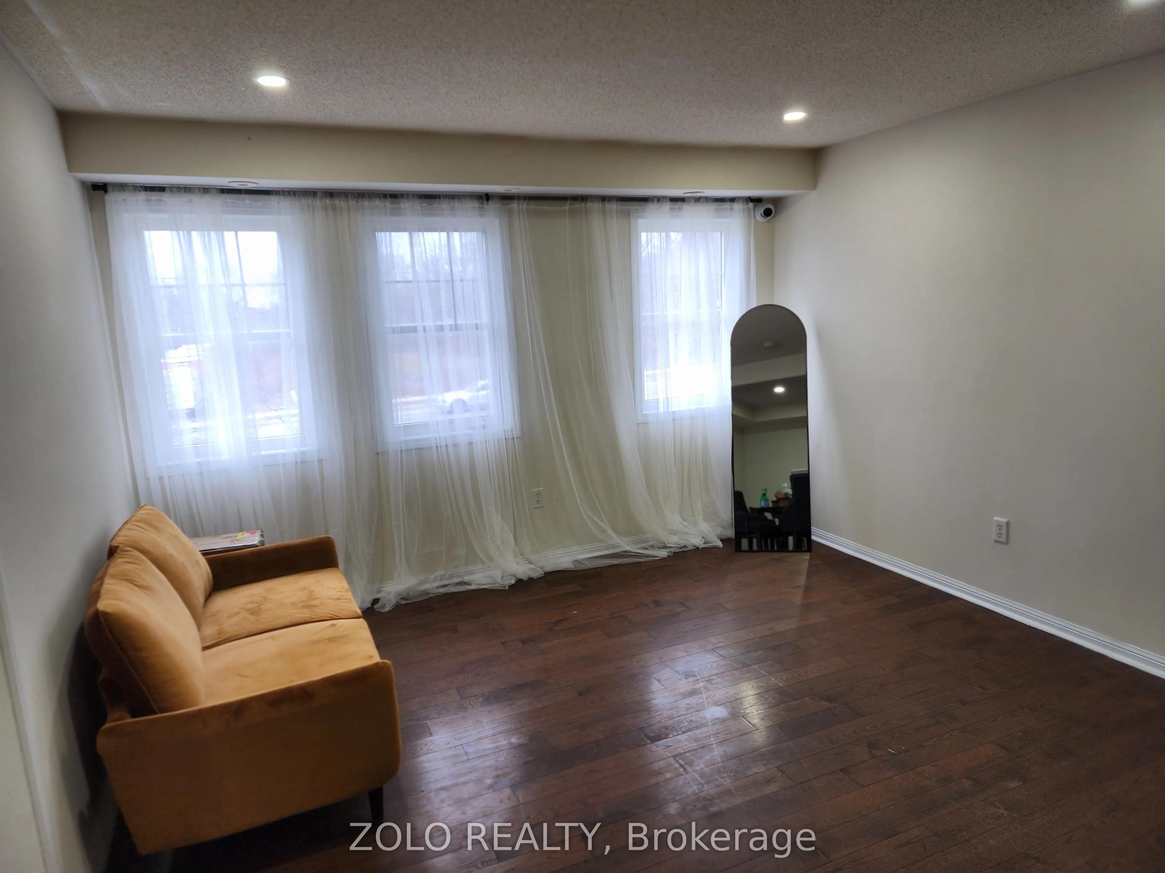 8822 Sheppard Avenue E #UNIT 2