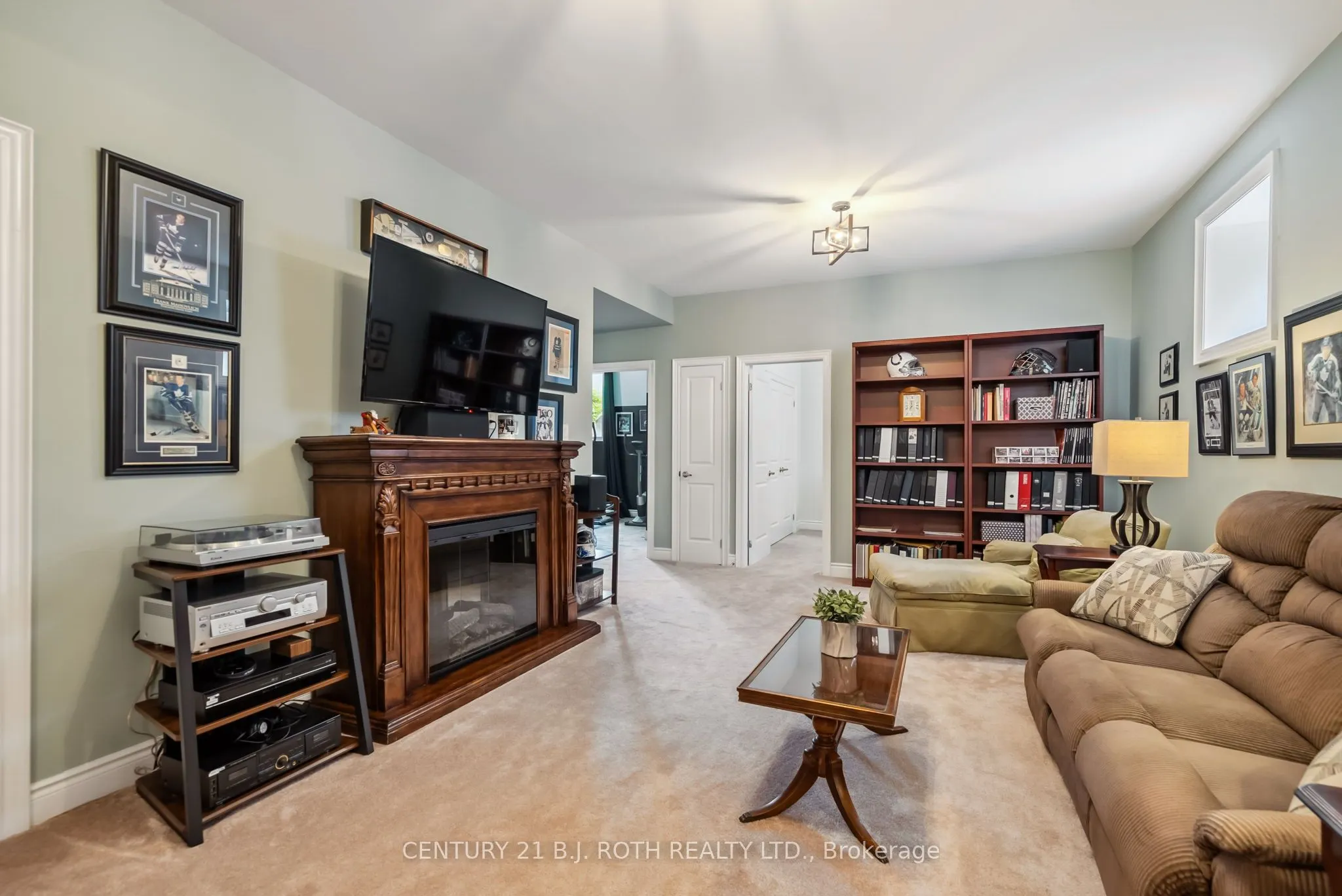 40 Glenhaven Court