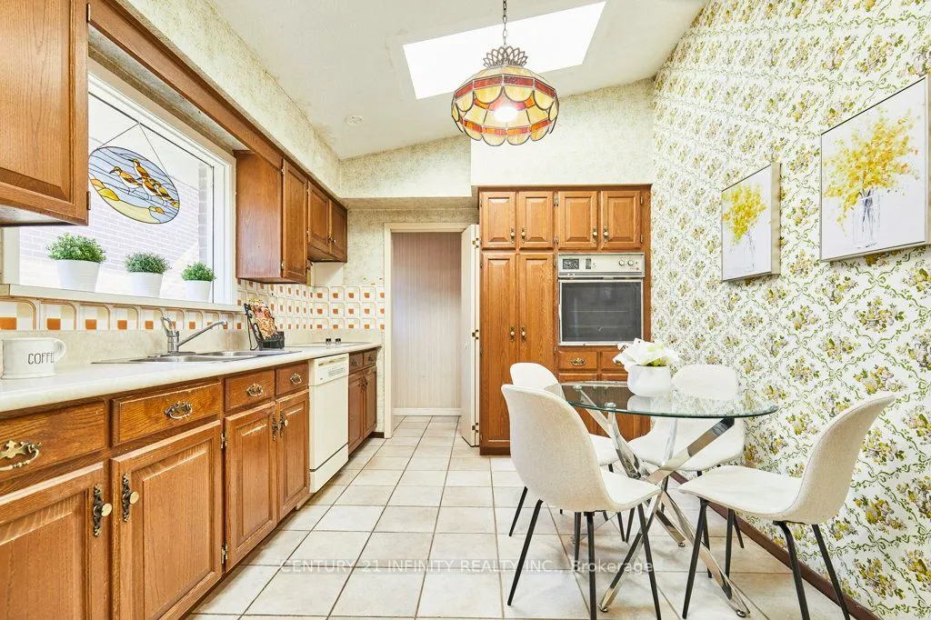 1 Goodland Gate