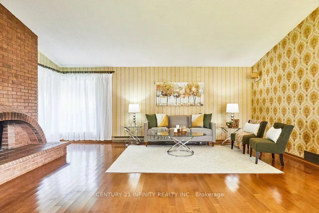 1 Goodland Gate