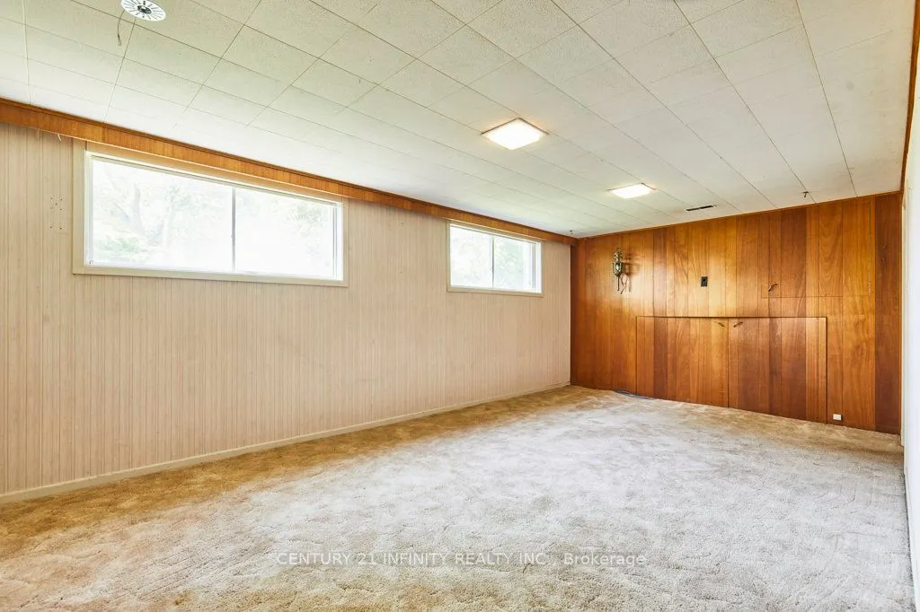 1 Goodland Gate
