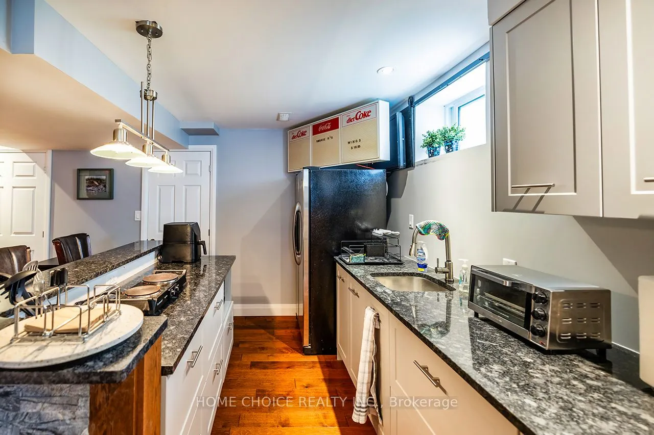 333 Clark Street