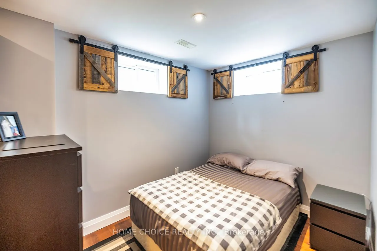 333 Clark Street