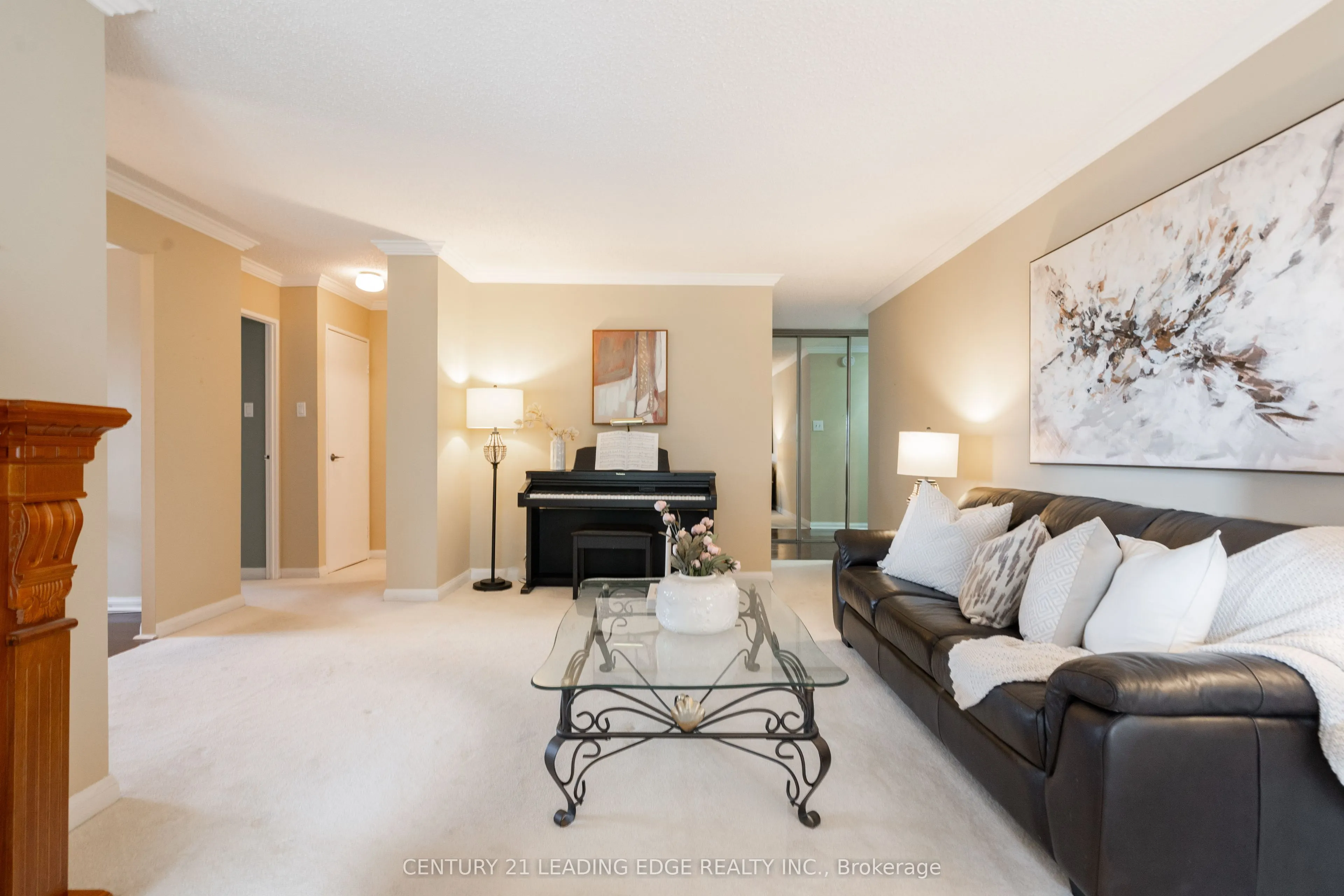 40 Chichester Place, #606
