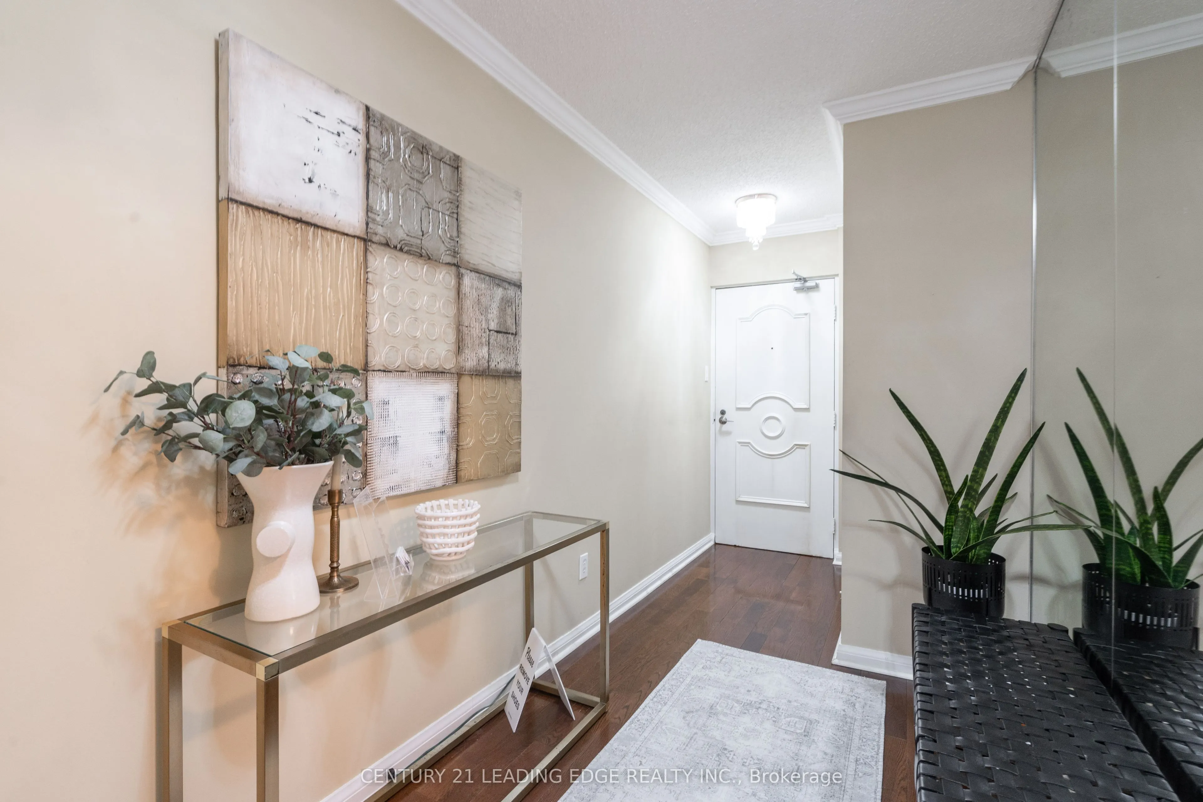 40 Chichester Place, #606